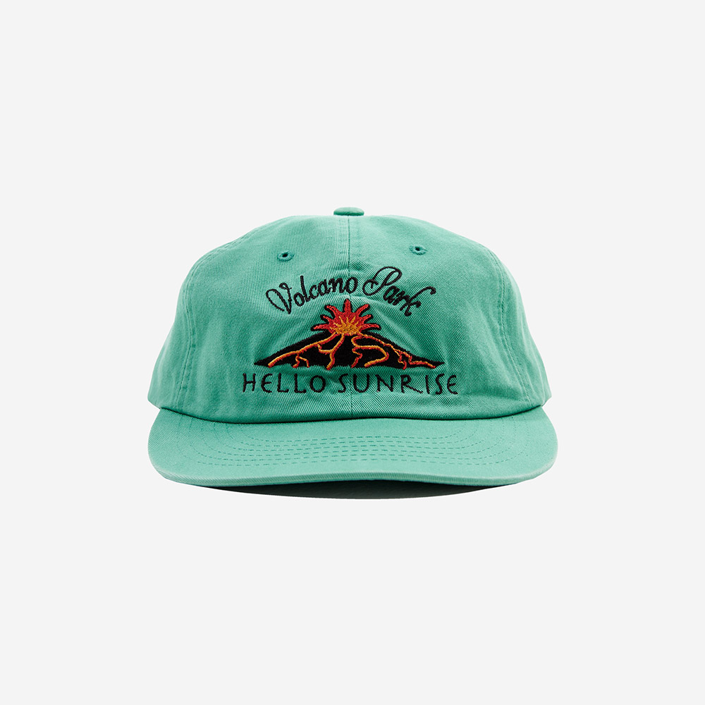 헬로 선라이즈 볼케이노 로고 릴랙스드 핏 6패널 캡 에메랄드 그린(Hello Sunrise Volcano Logo Relaxed Fit 6P Cap Emerald Green)