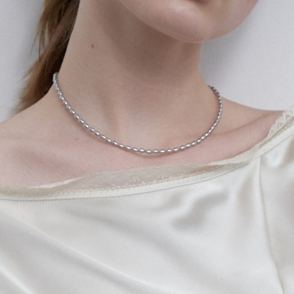 러브미몬스터 시크 회색 진주 목걸이(lovememonster Chic Grey Pearl Necklace  Grey) - 3