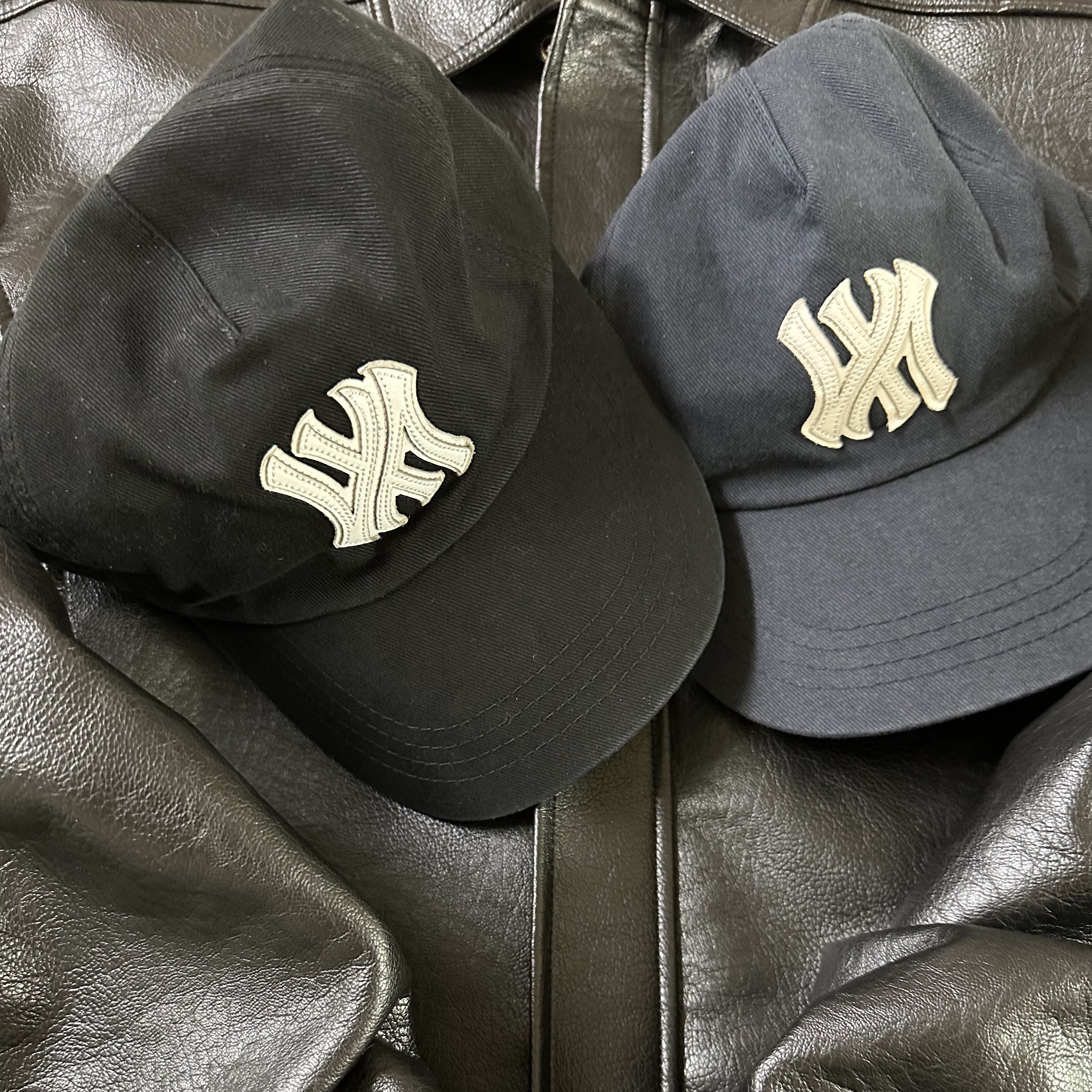 [더블적립]Farfromwhat Far Patch Logo Cap Black, [더블적립]Farfromwhat Far Patch Logo Cap Navy 착용 스타일 - 2