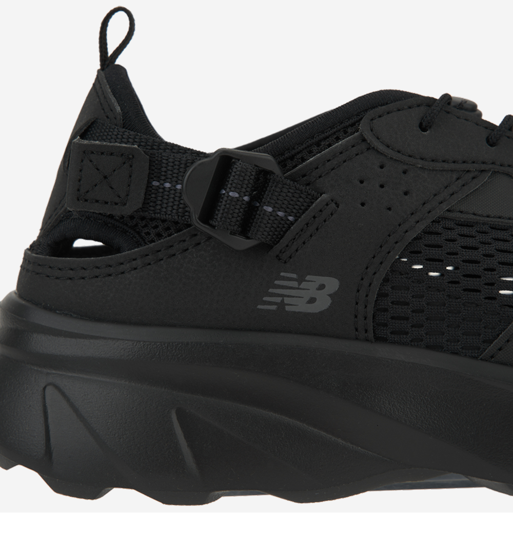 뉴발란스 케이브 샌들 블랙 | New Balance | KREAM