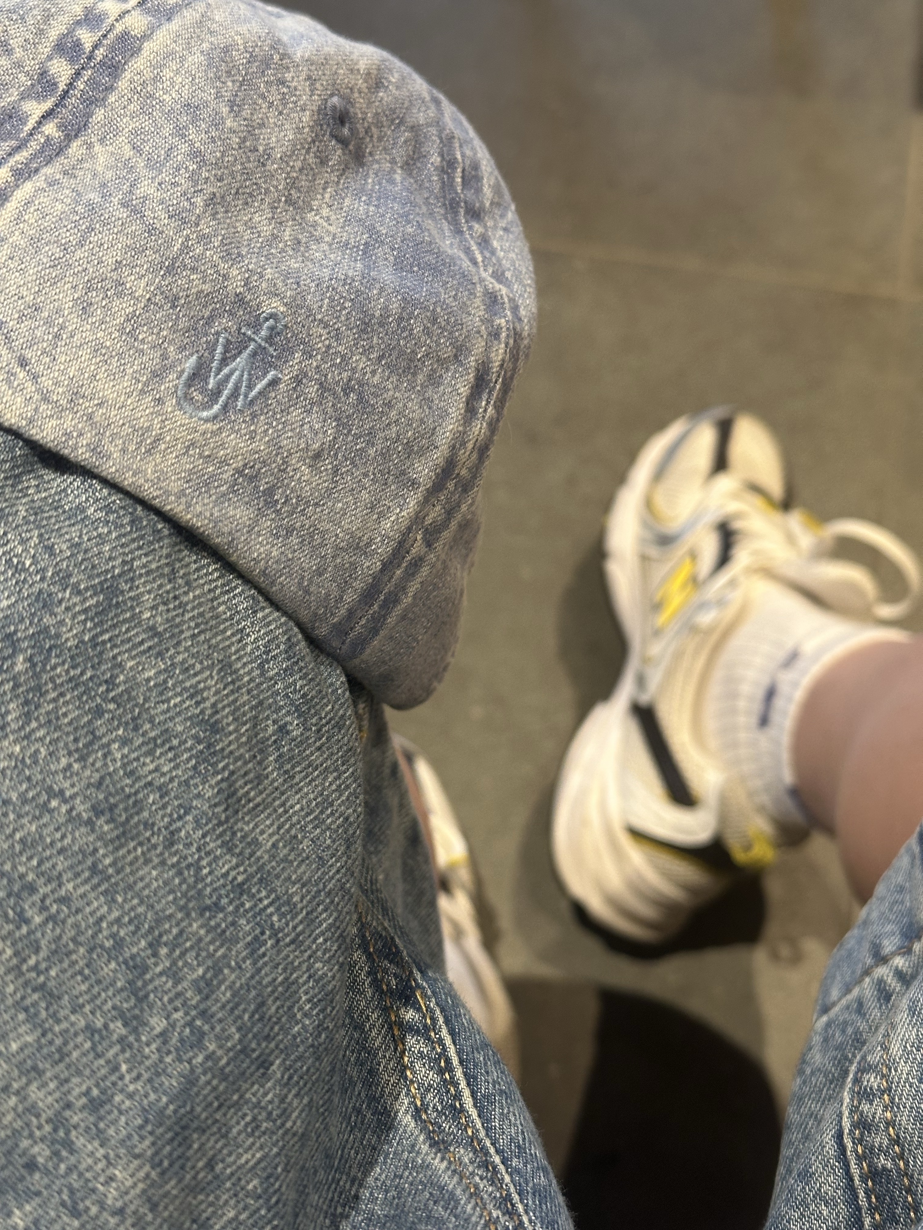 New Balance 530 White Yellow 착용 스타일