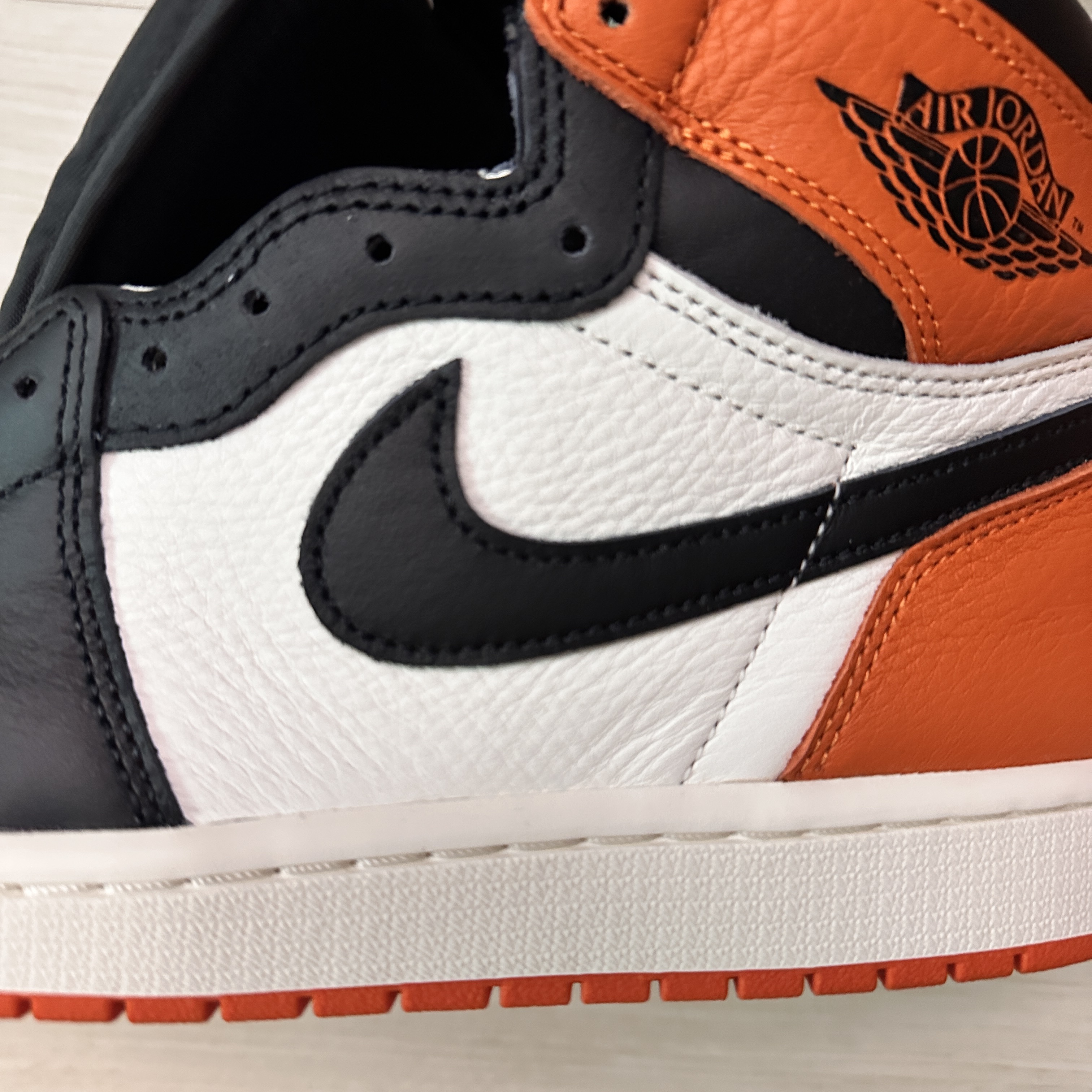 Jordan 1 Retro High OG Shattered Backboard 착용 스타일 - 3