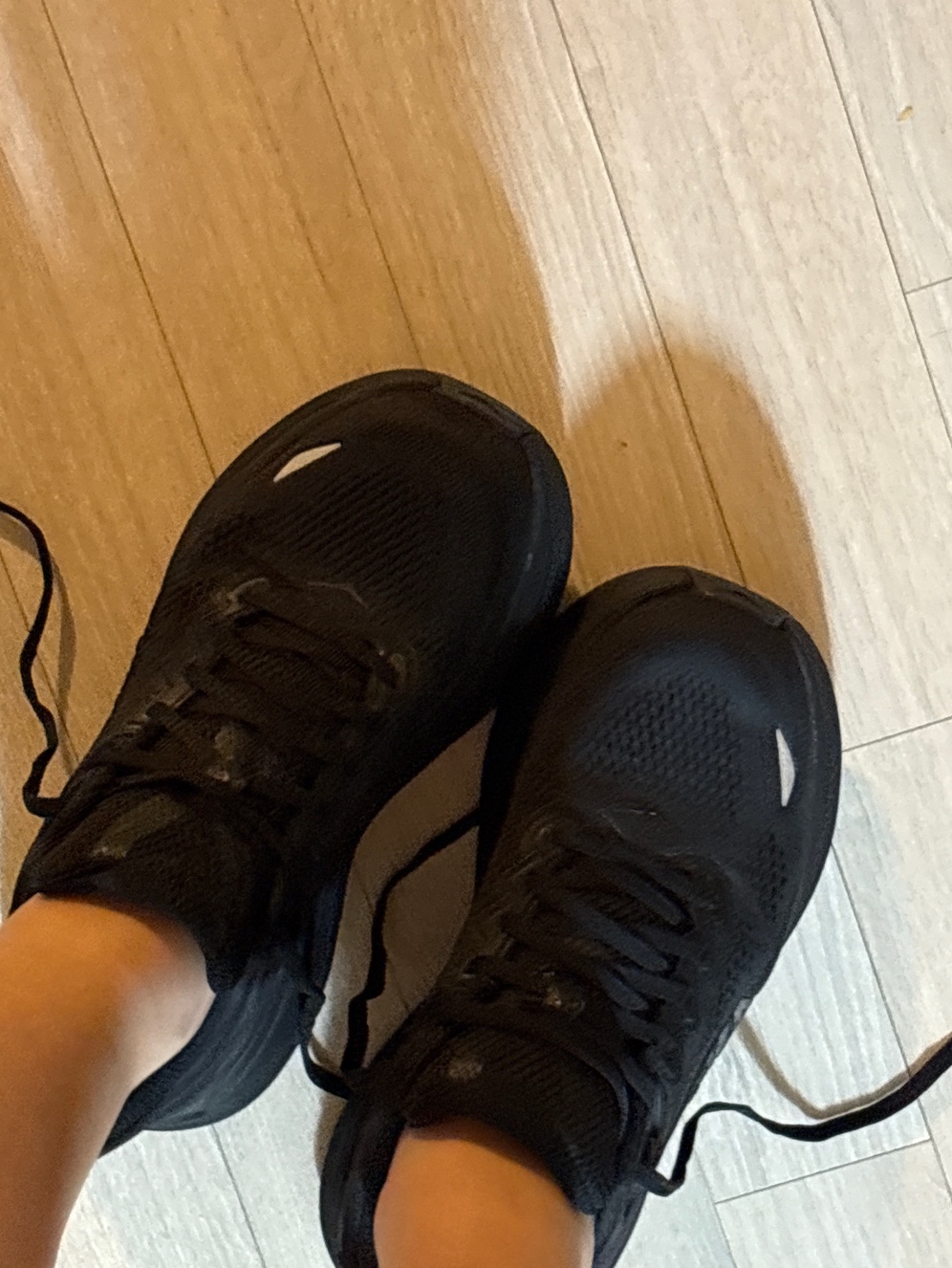 (W) Hoka Bondi 9 Black - Regular 착용 스타일 - 3