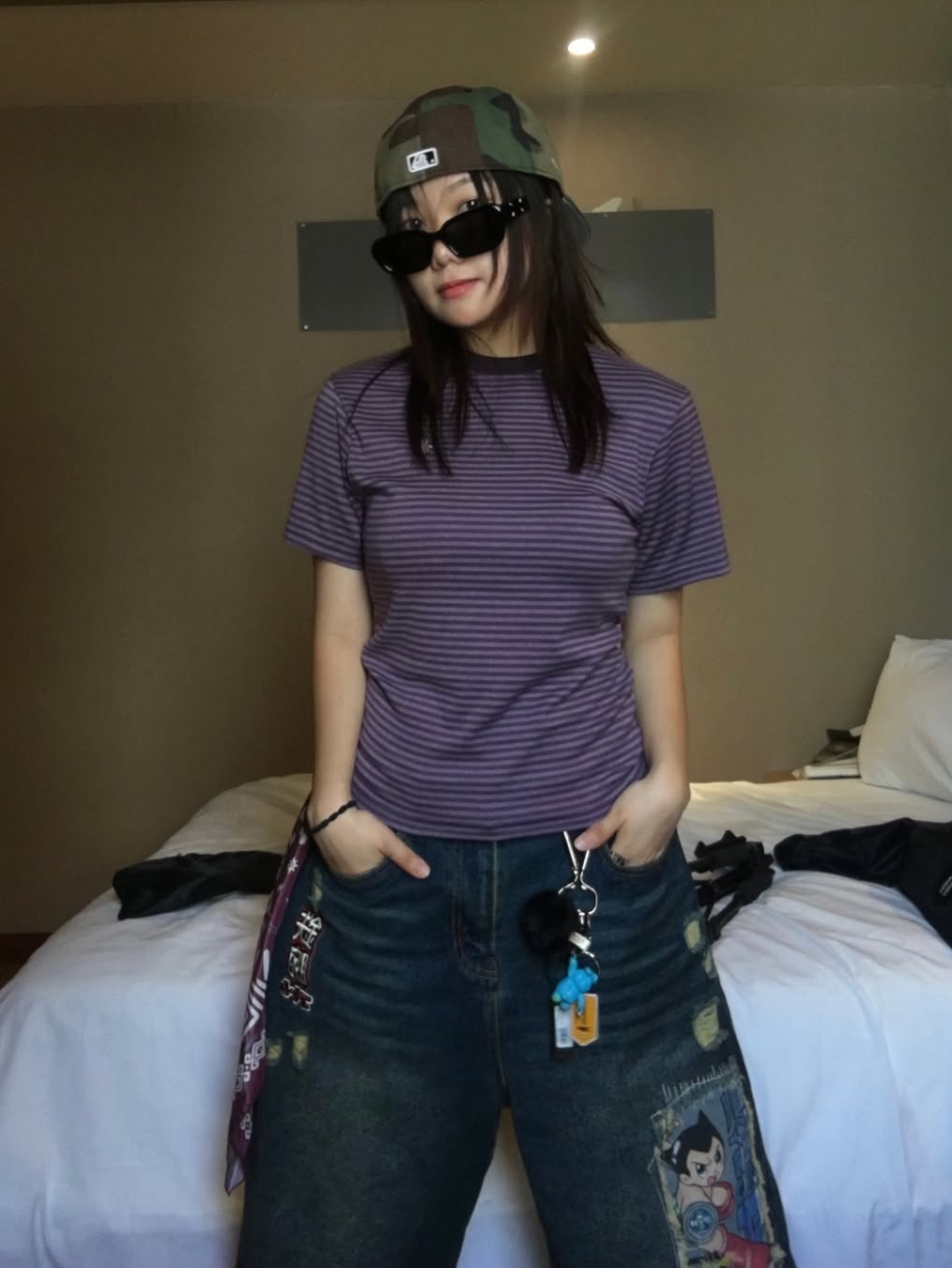 SLOW RECORD HOUSE Stripe Short Sleeve Purple 착용 스타일 - 1