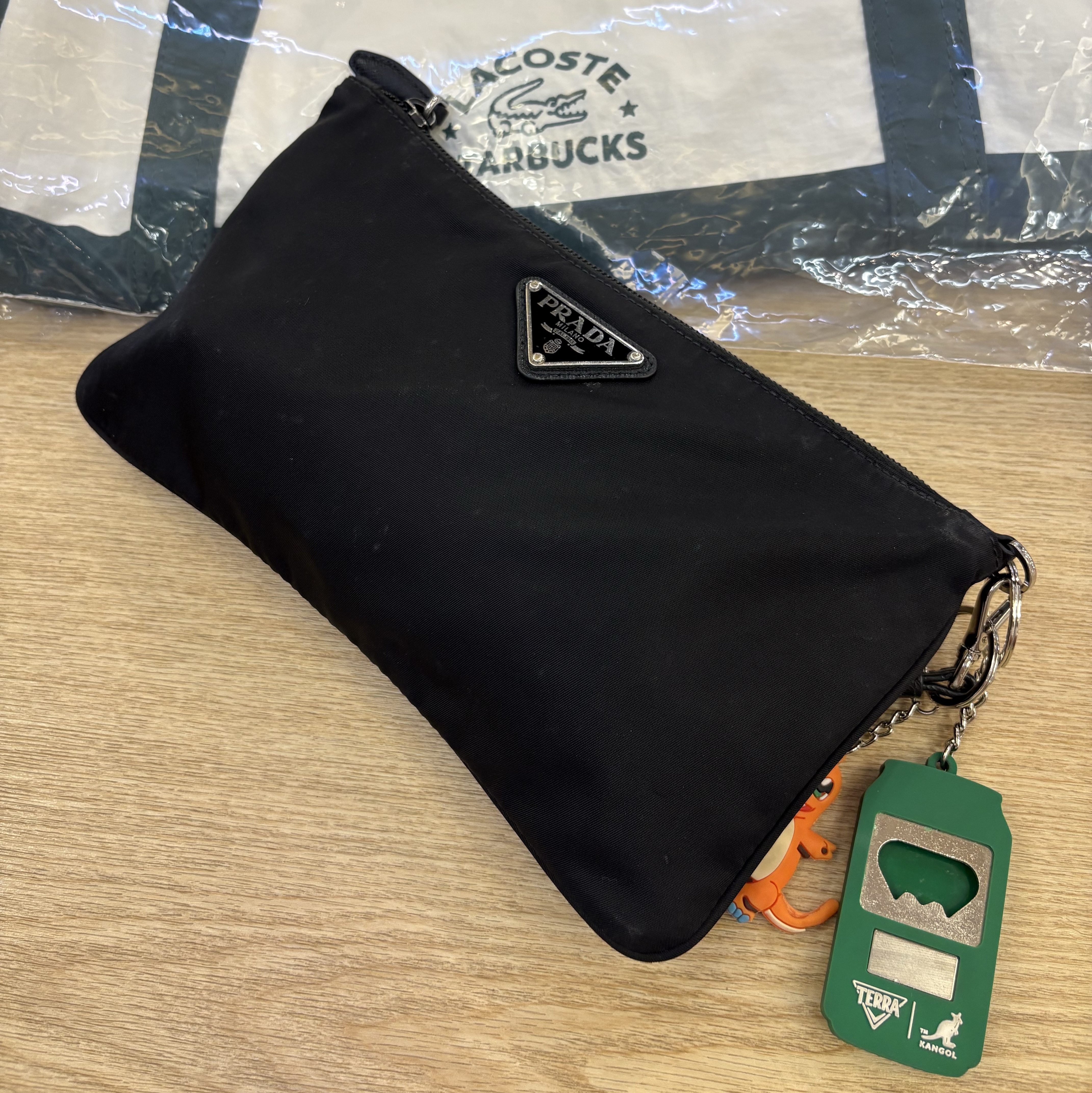 Prada Re-Nylon and Saffiano Leather Pouch Black 착용 스타일