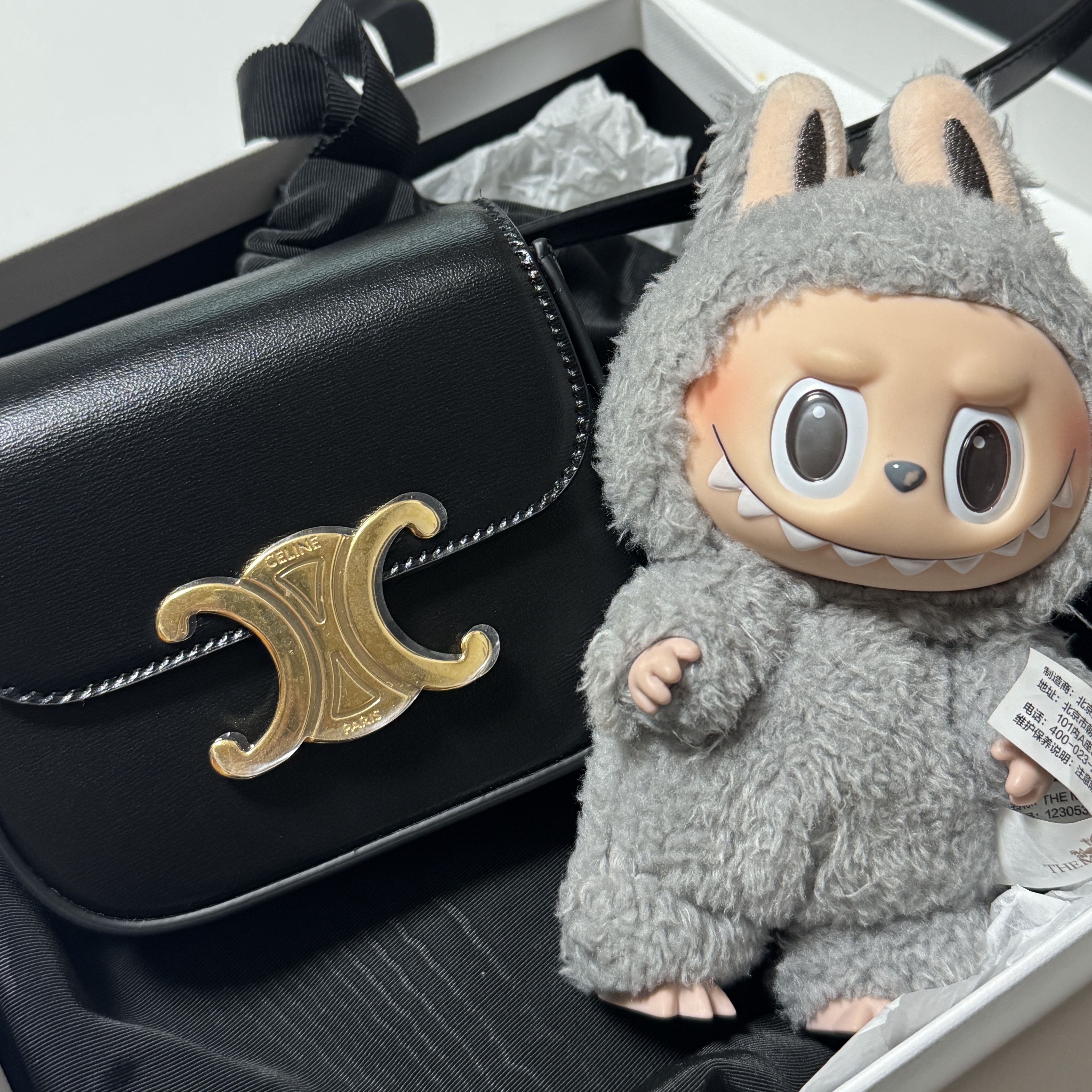 Celine Mini Claude in Shiny Calfskin Black, Pop Mart The Monsters Labubu Tasty Macarons Series Sealed Case (1 Blind Box) 착용 스타일