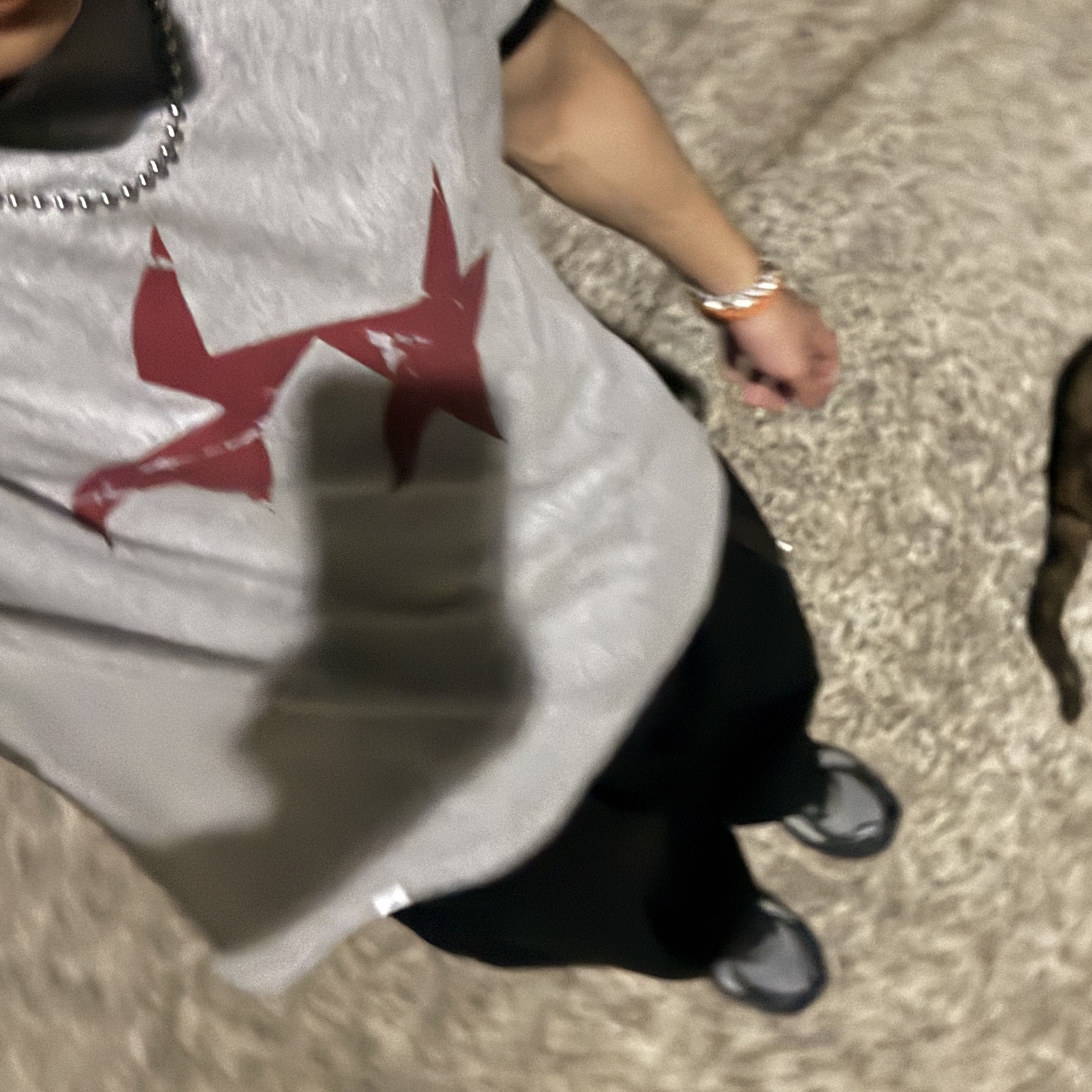 CAVISH Twin Star Ringer SS Tee Grey 착용 스타일