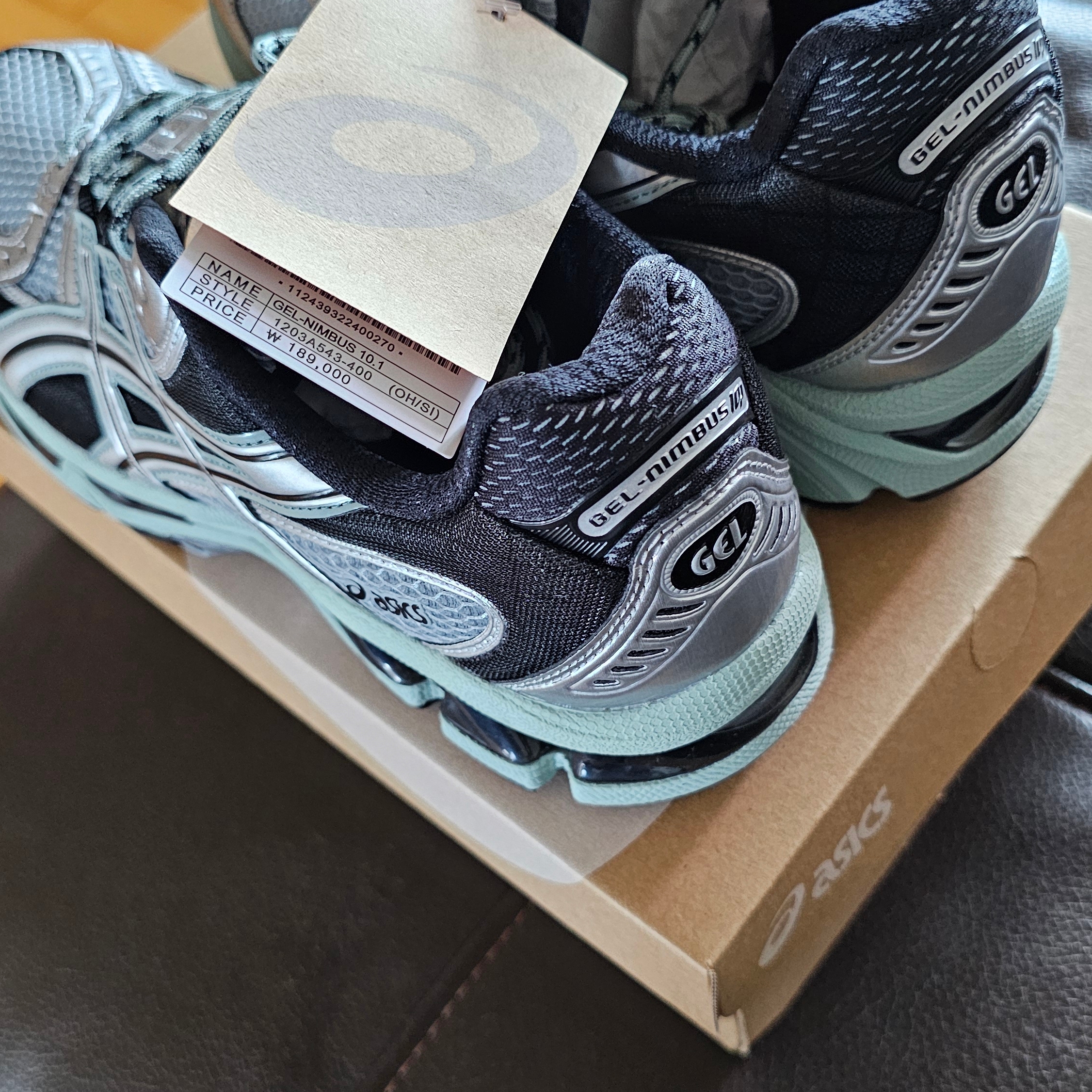 Asics Gel-Nimbus 10.1 Ocean Haze Pure Silver 착용 스타일