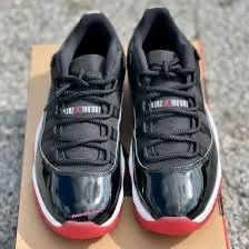 Jordan 11 Retro Low Bred 2025 착용 스타일