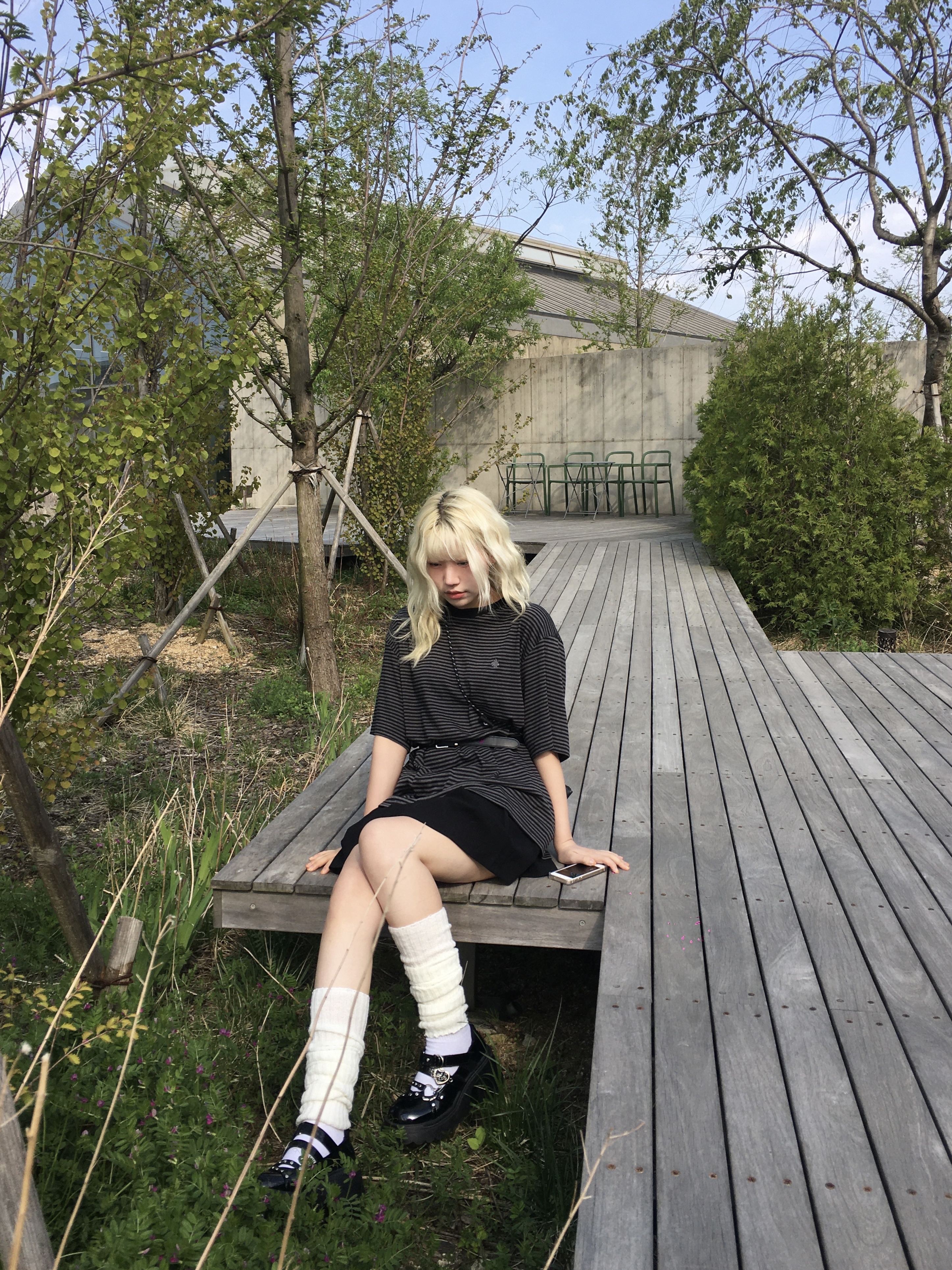 SLOW RECORD HOUSE Stripe Short Sleeve Black 착용 스타일 - 7