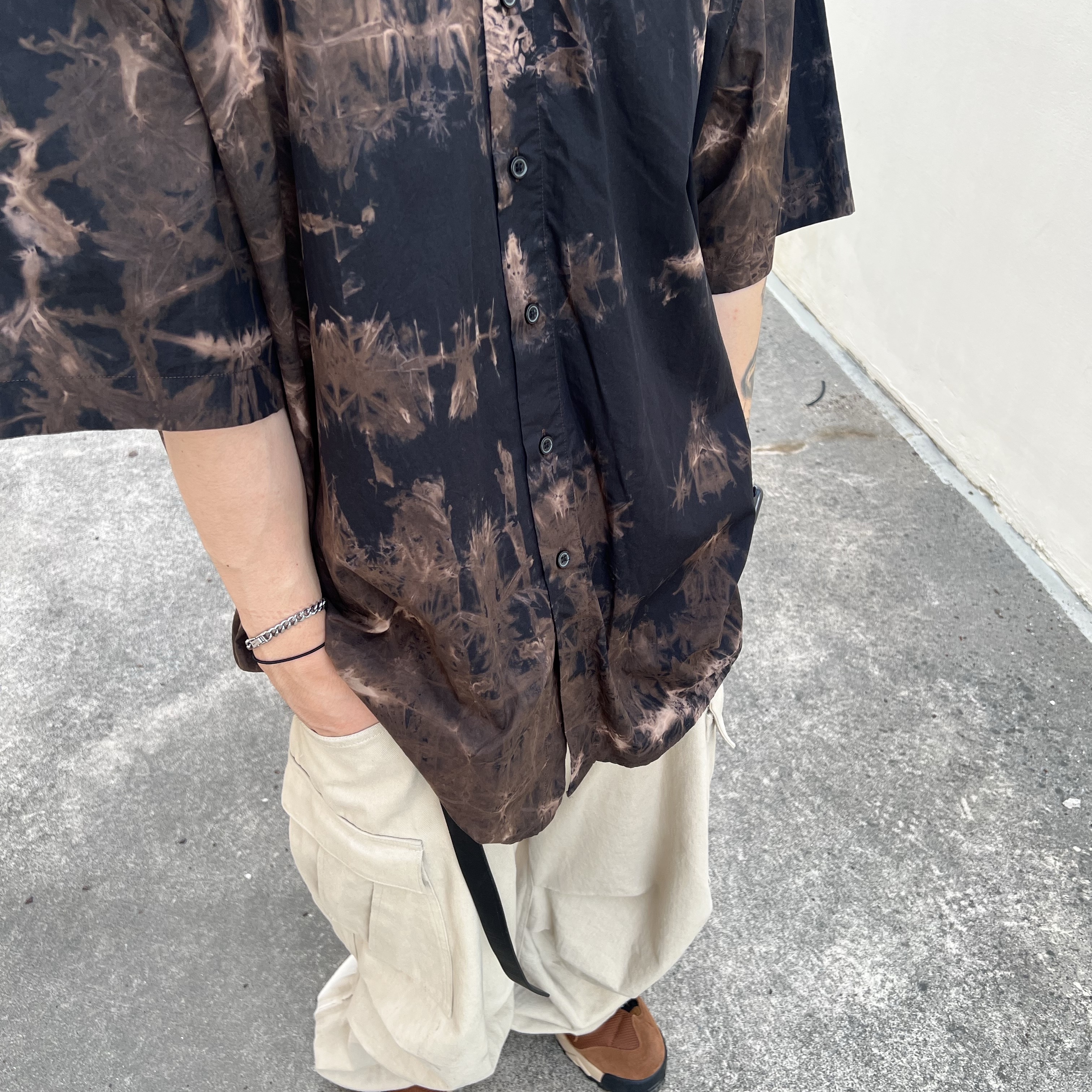 Nonnod Side Zip Cargo Pants Beige, Nike x Sacai Magmascape SP Pecan 착용 스타일 - 5
