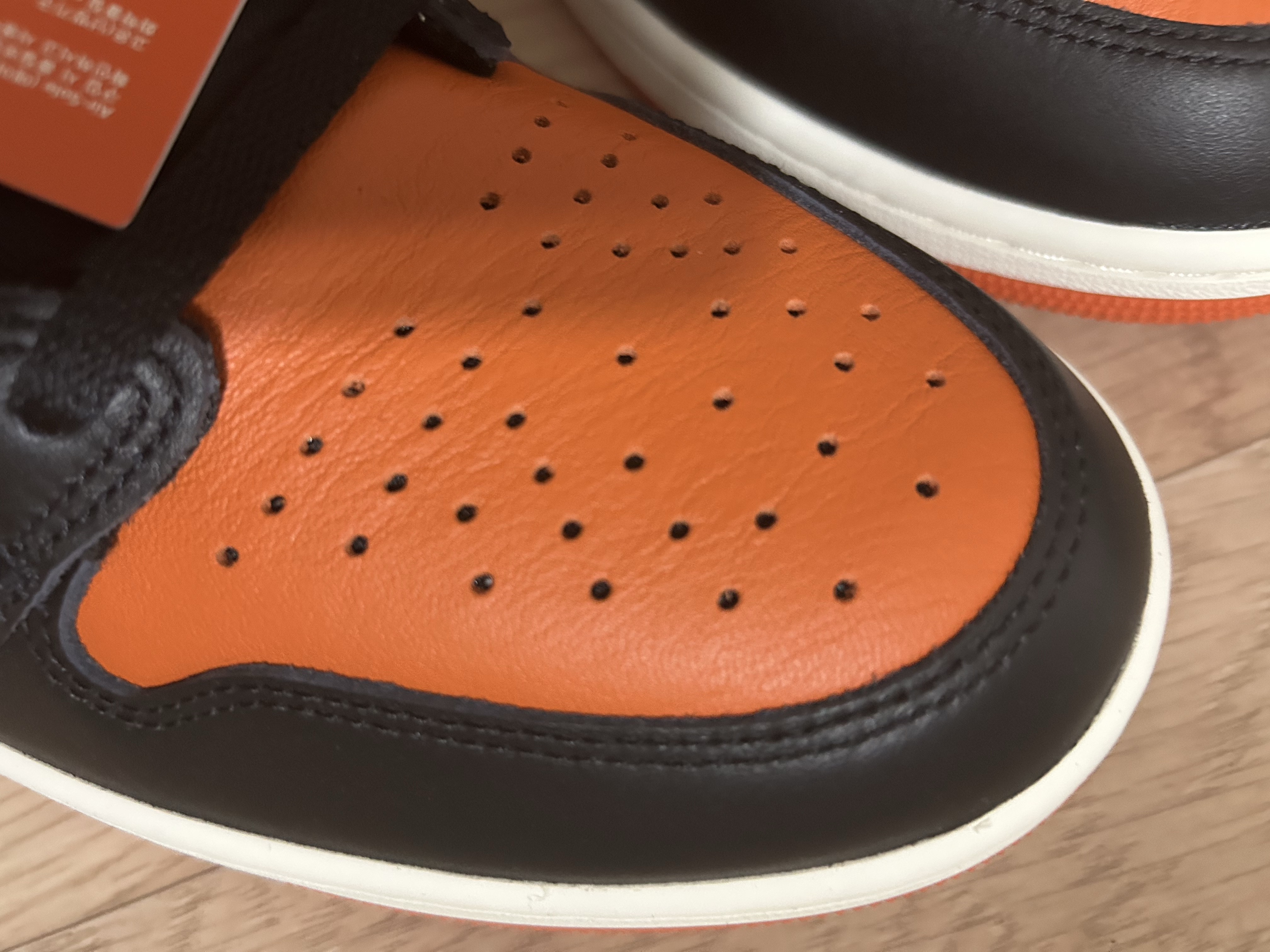 Jordan 1 Retro High OG Shattered Backboard 착용 스타일