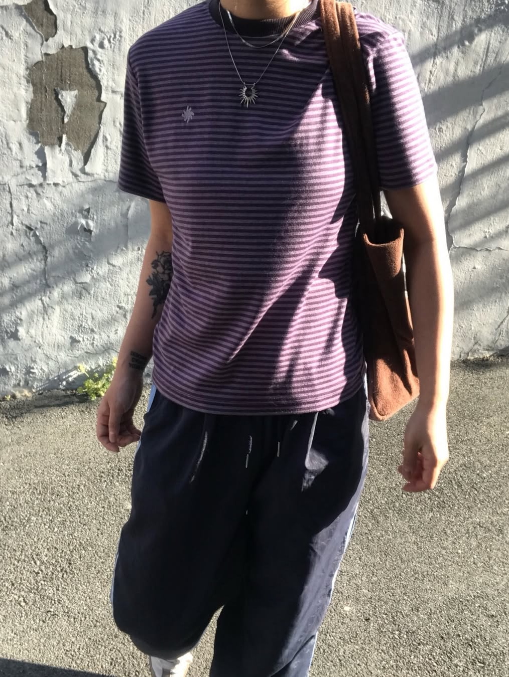 SLOW RECORD HOUSE Stripe Short Sleeve Purple 착용 스타일 - 4