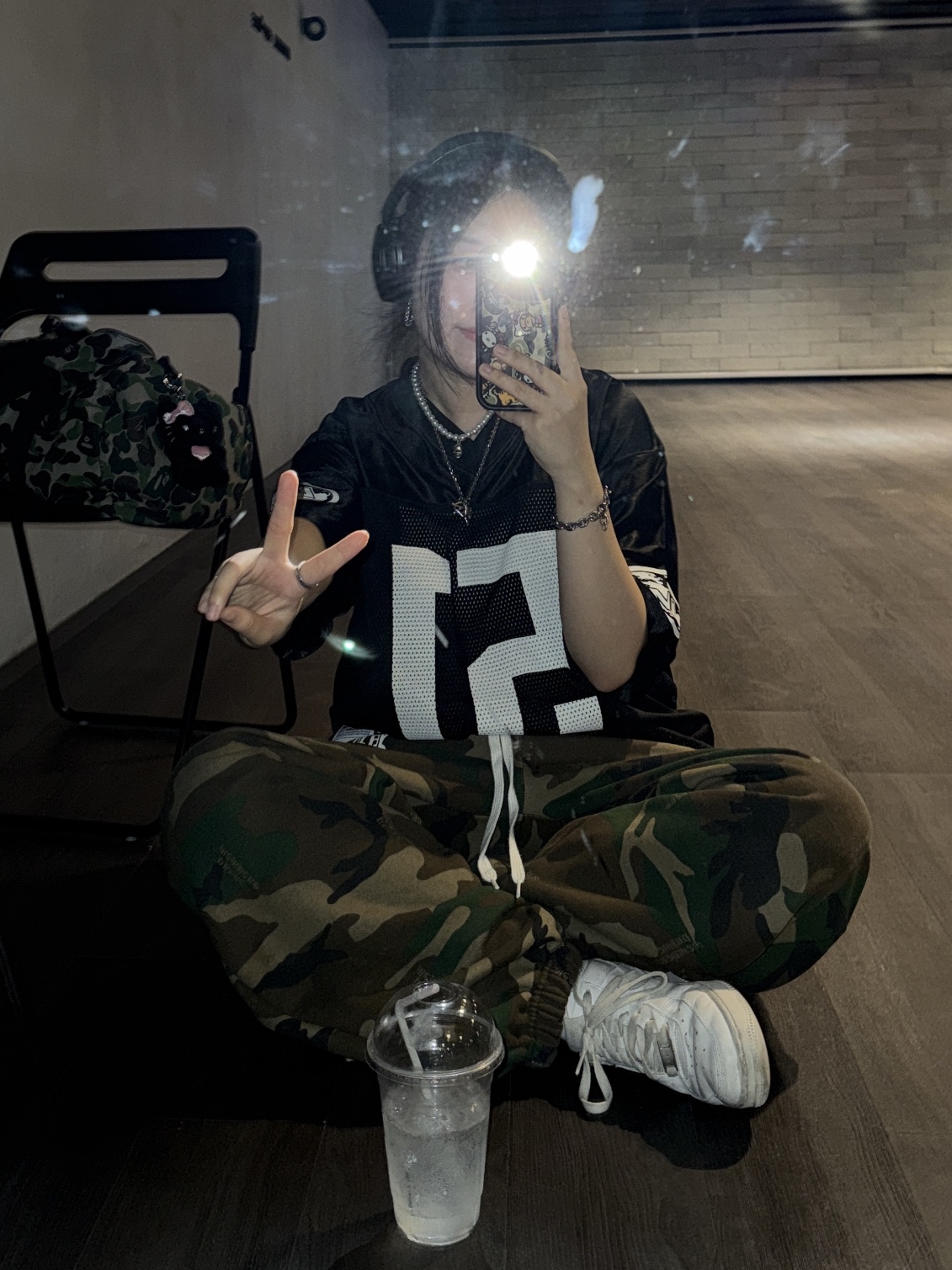Sanrio x Fillimilli Hello Kitty Angels and Devils Doll Keyring Devil, Nike Air Force 1 '07 Low White 착용 스타일 - 1