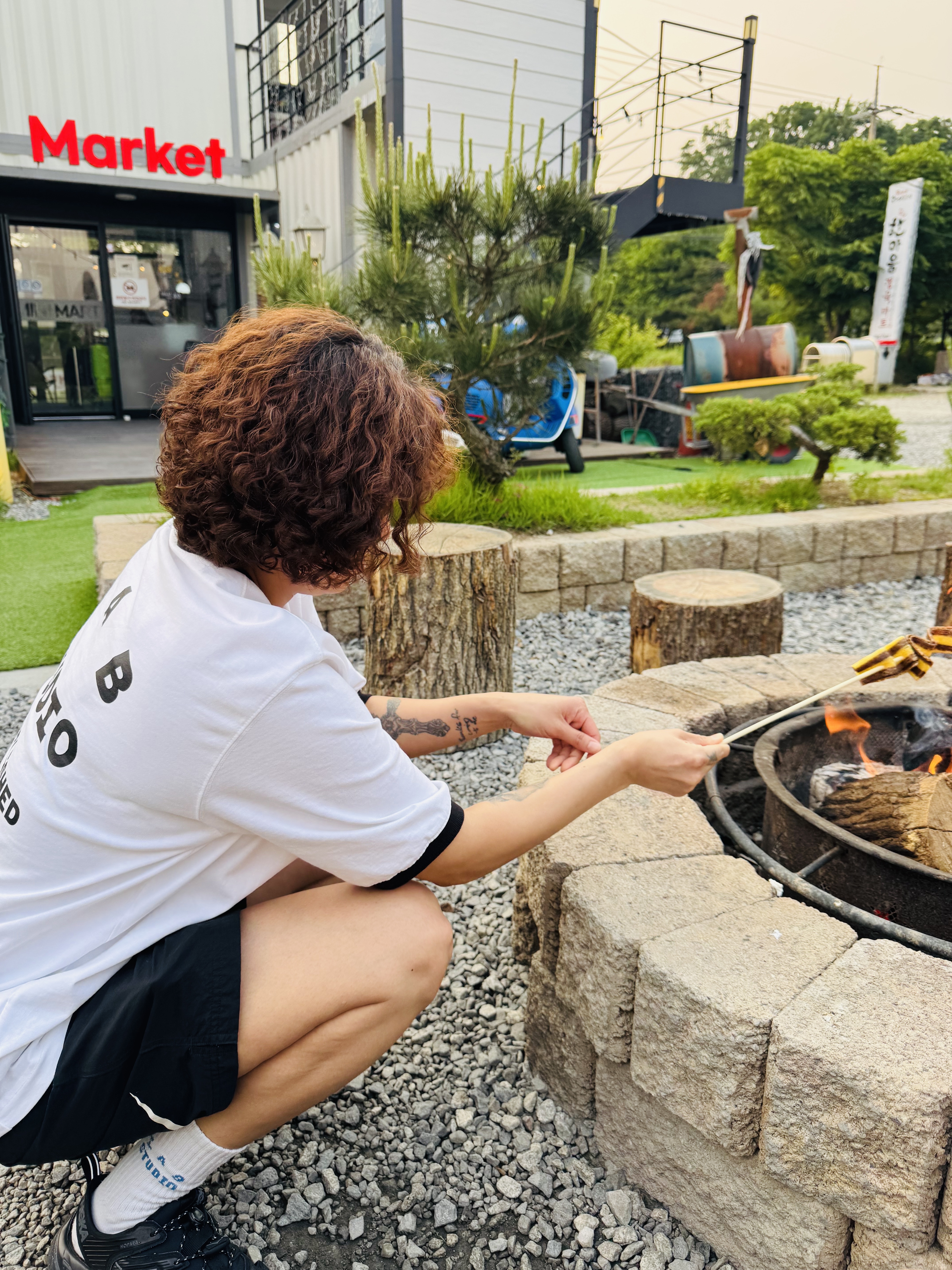 Norda 001/A Cinder, IAB Studio Socks White (5 Pack) 착용 스타일 - 2