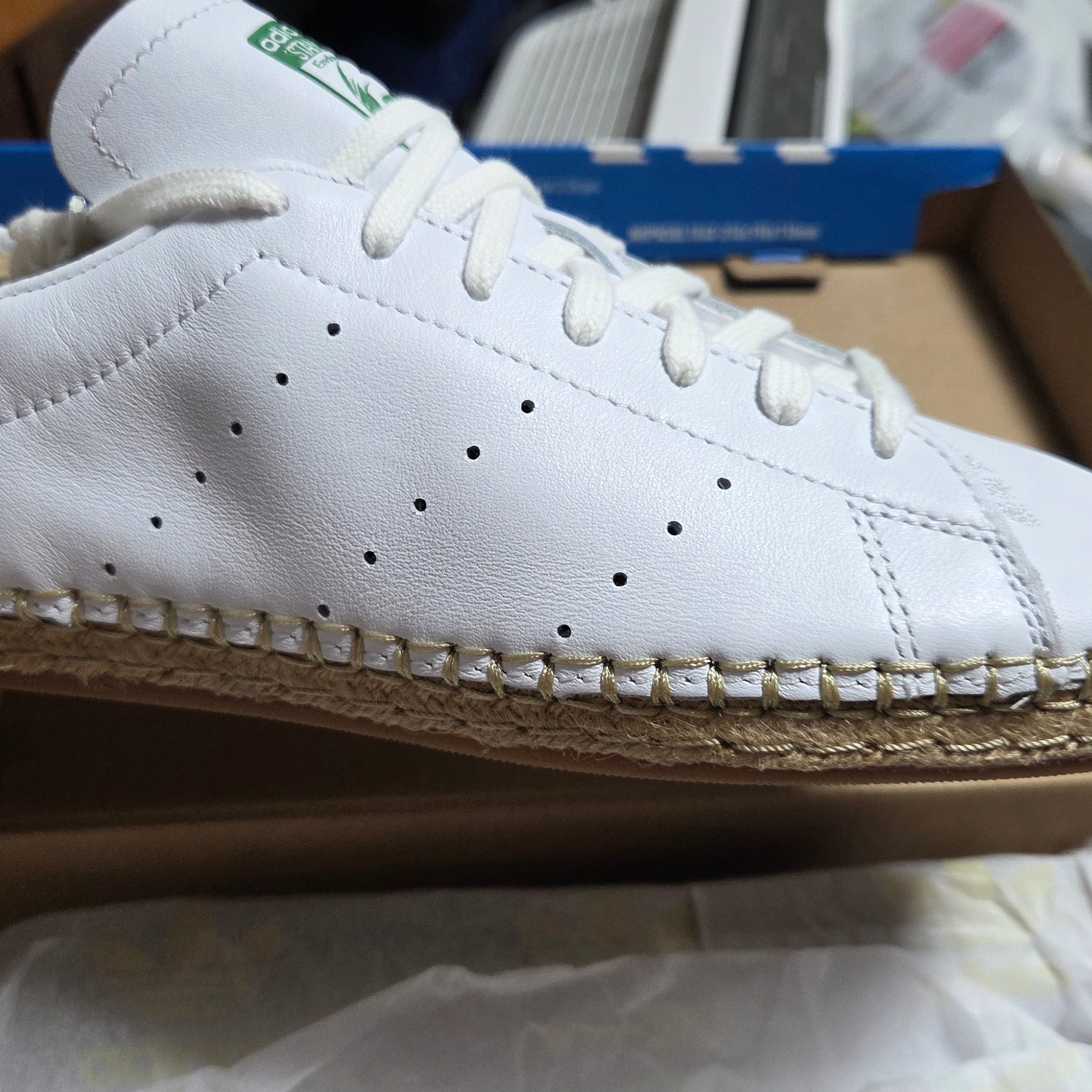 Adidas x Clot Stan Smith Cloud White Green 착용 스타일 - 1