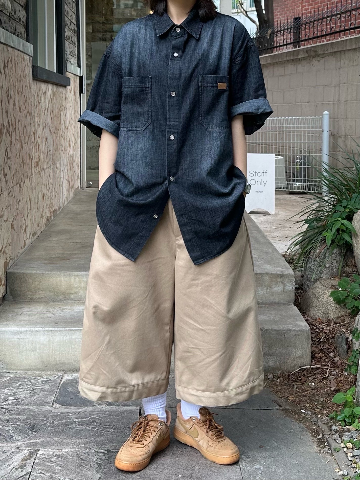 Hello Sunrise  Two Tone Washed OG Logo 6panel Cap Off White & Black, Adidas Superstar Premium Black White 착용 스타일 - 8