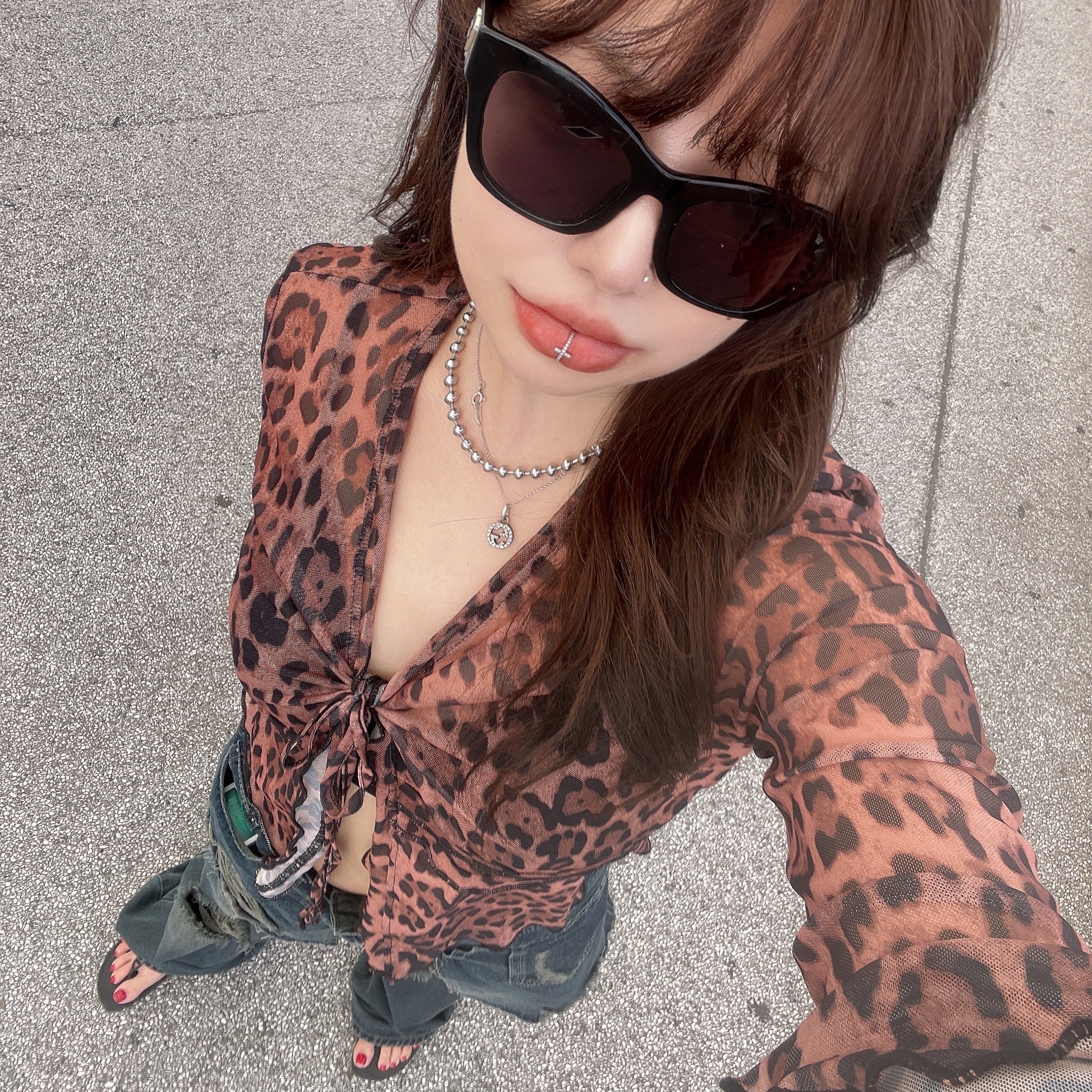 Chanel Square Sunglasses Acetate & Black Frame Grey Lenses Asian Fit, Gucci Interlocking G Pendant Necklace Silver 착용 스타일