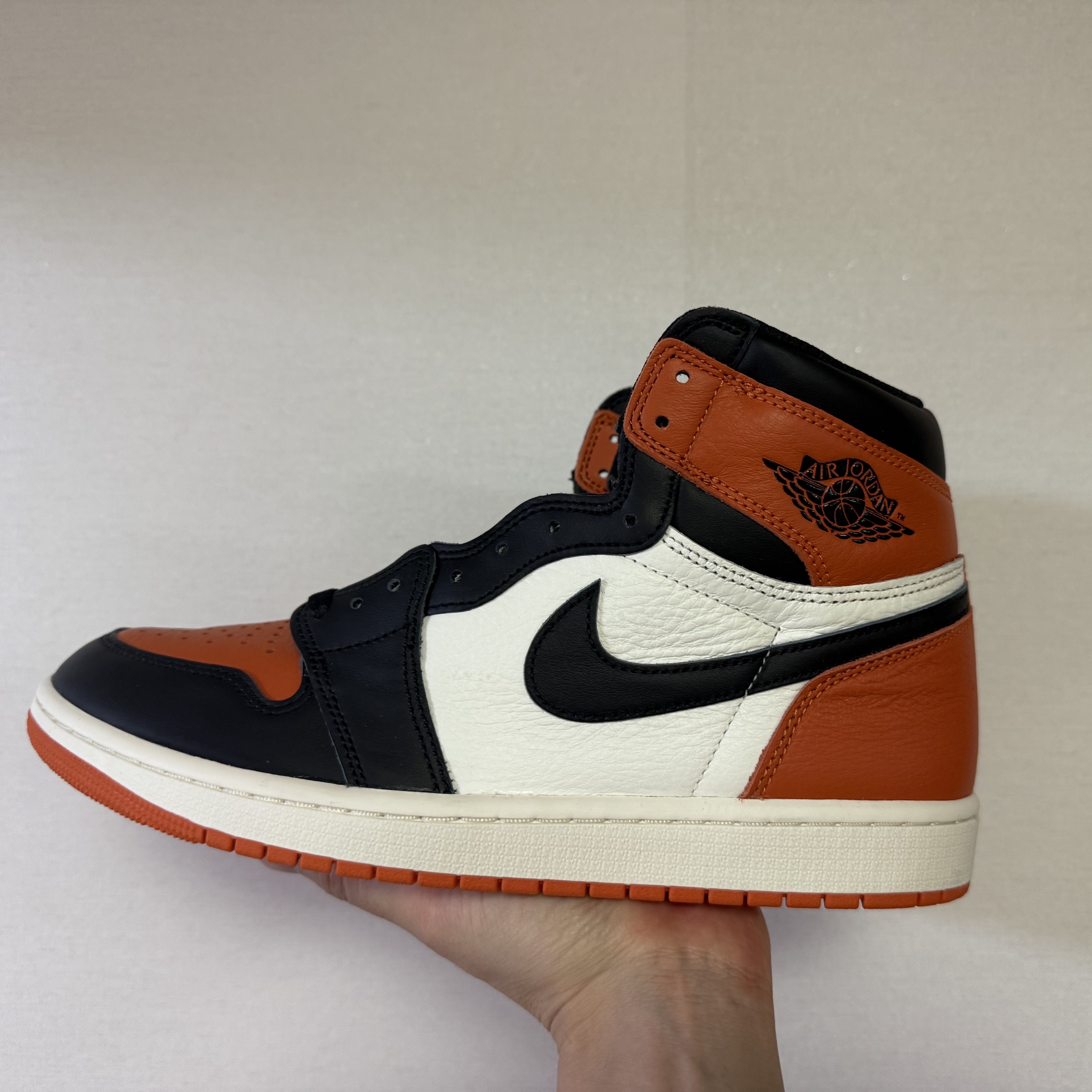 Jordan 1 Retro High OG Shattered Backboard 착용 스타일 - 1