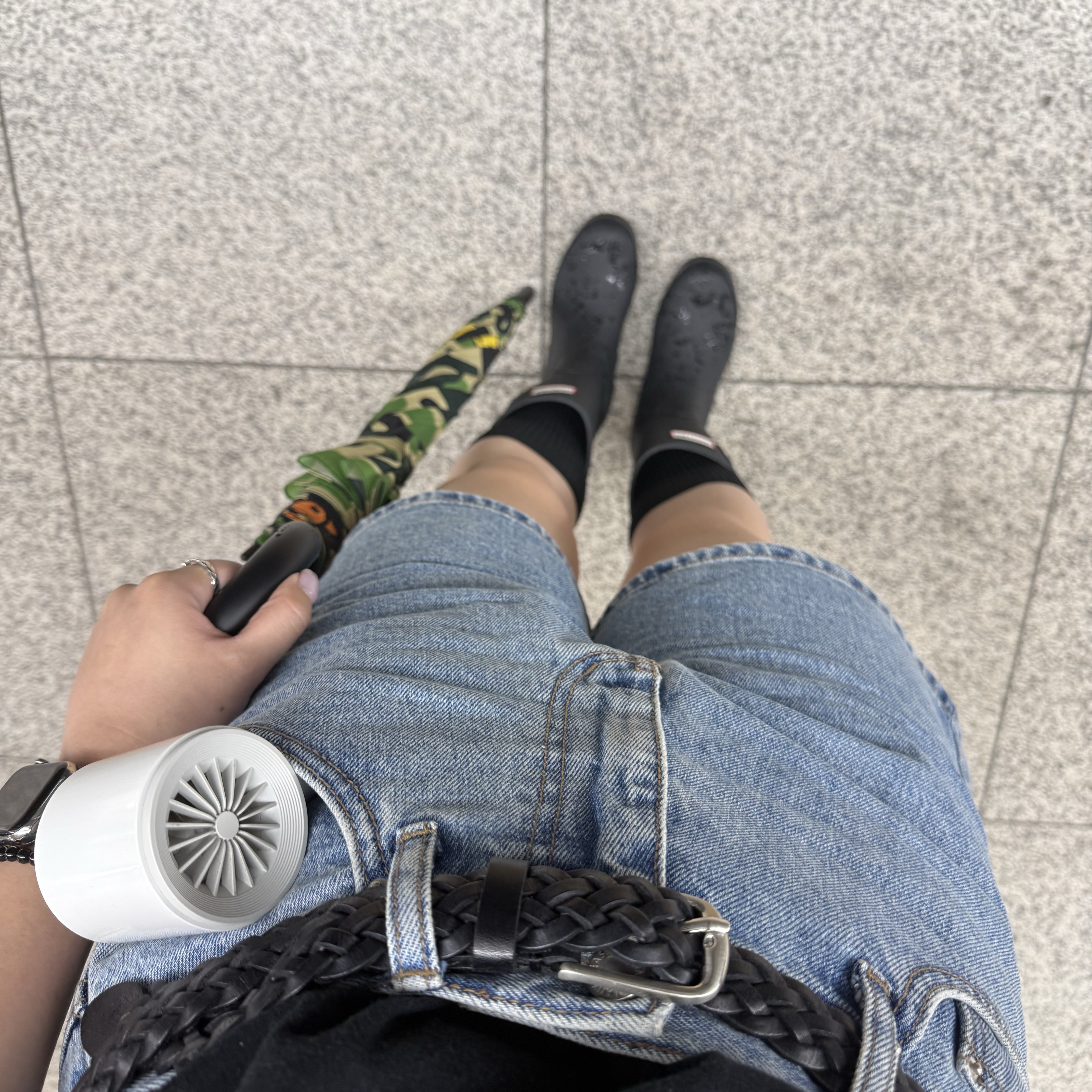 (W) Hunter Original Short Rain Boots Black, BAPE New ABC Milo All Friends Umbrella Green 착용 스타일