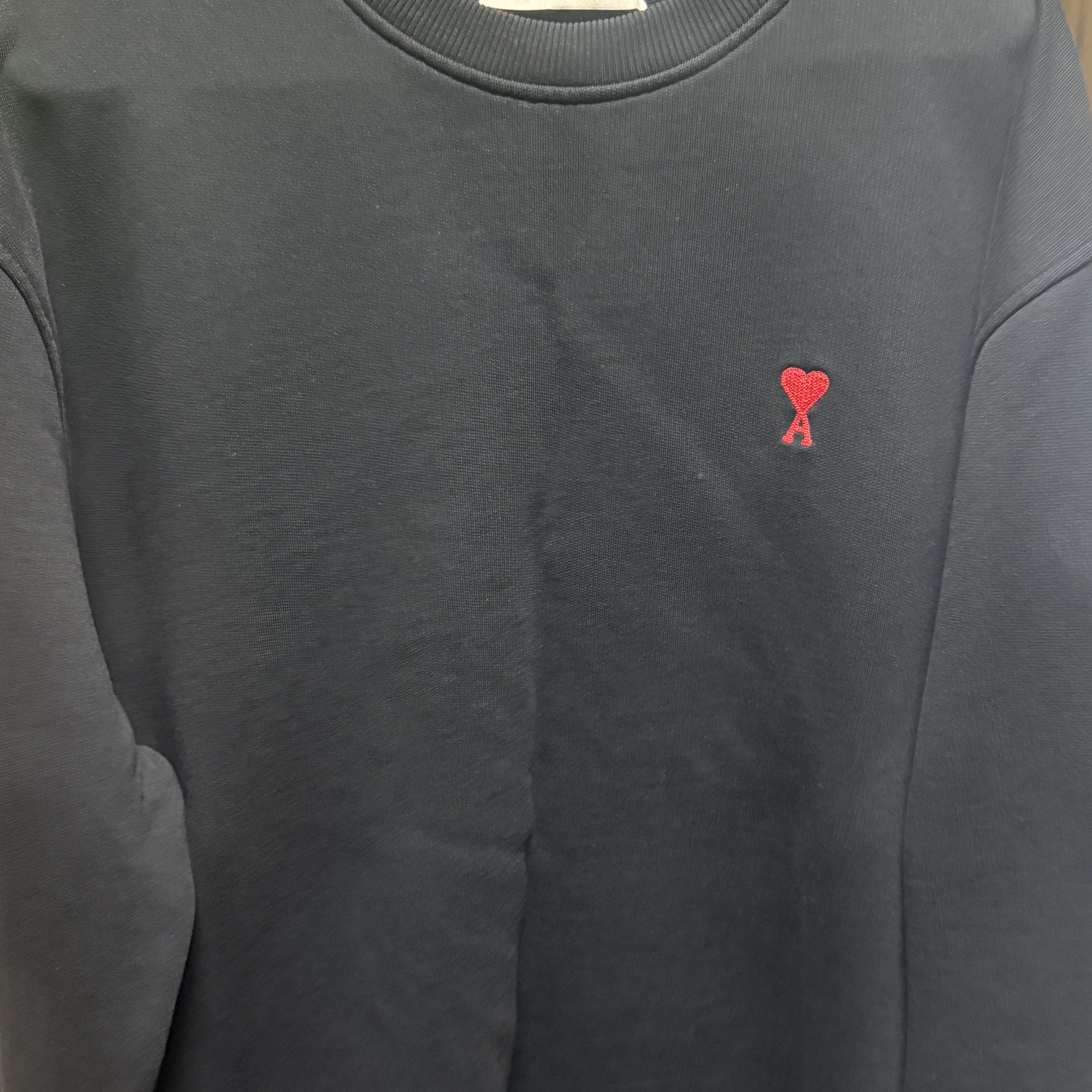 AMI de Coeur Sweatshirt Black 착용 스타일