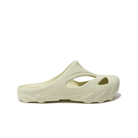 11001SM02788H920 Fila Oakmont Clog Beige