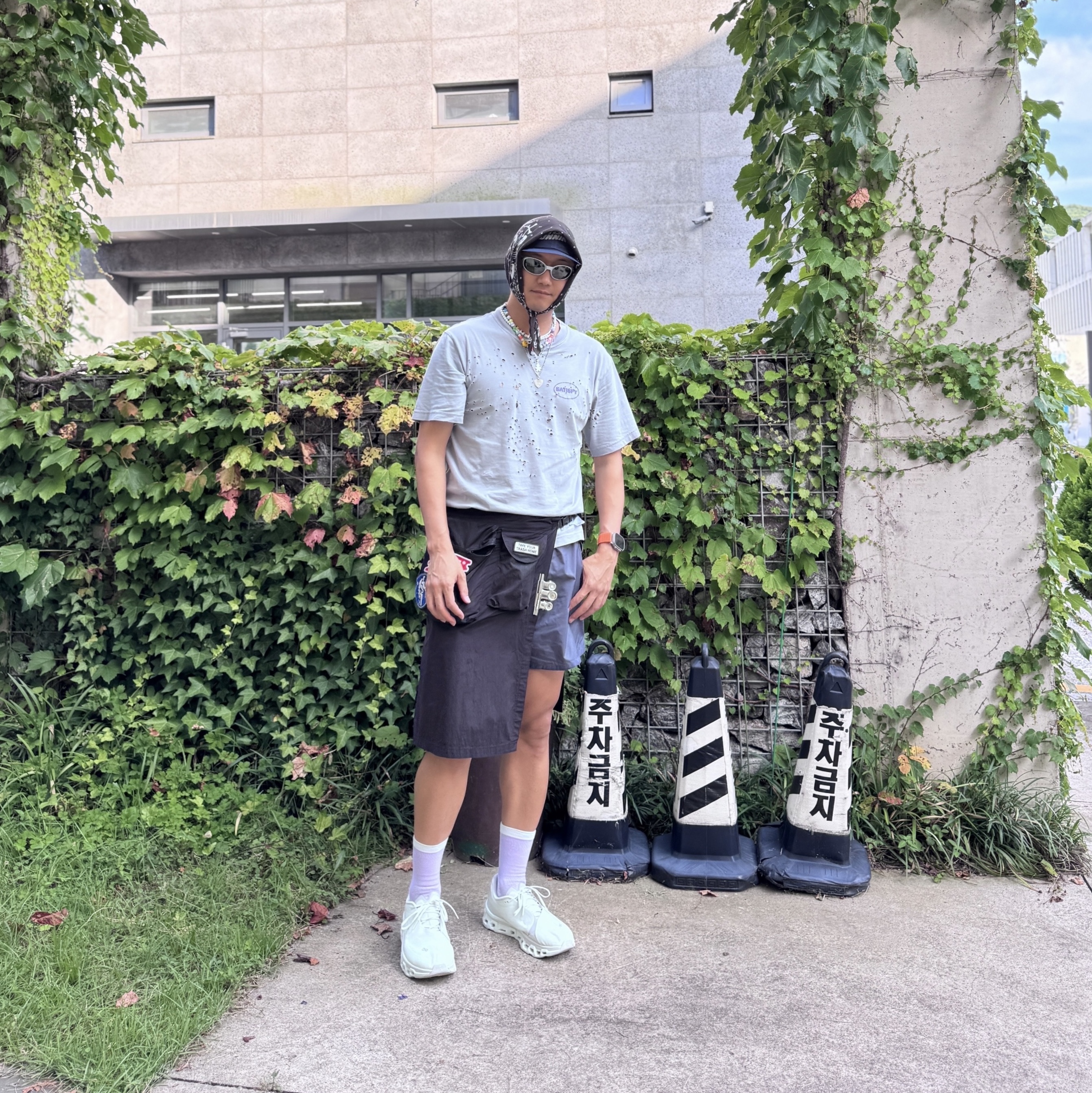 Oakley Eye Jacket Redux Silver Frame Prizm Black Polarized Lenses High Bridge Fit, Nike Zoom Pegasus Turbo Next Nature Pure Platinum 착용 스타일 - 7