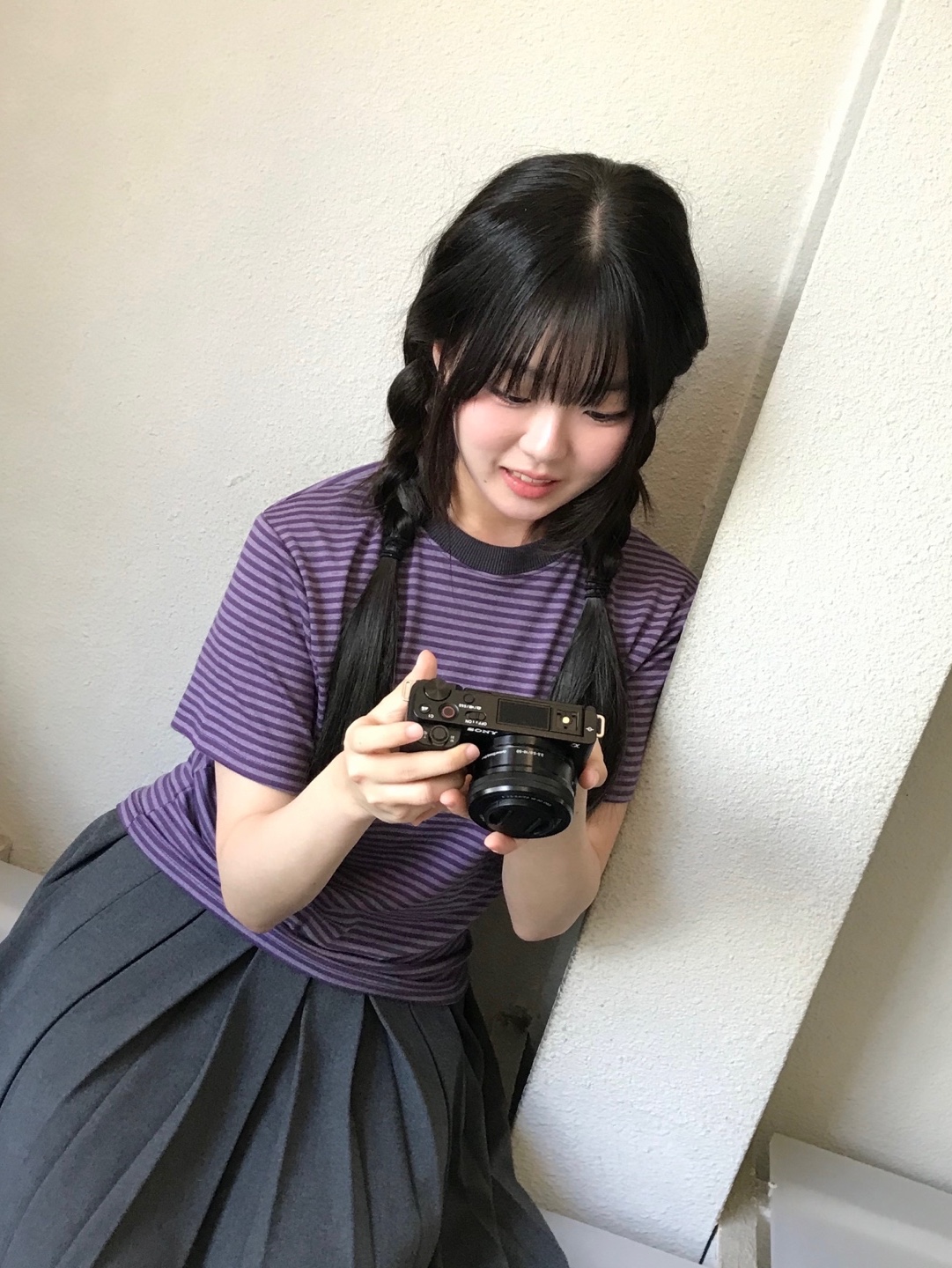 SLOW RECORD HOUSE Stripe Short Sleeve Purple 착용 스타일 - 5