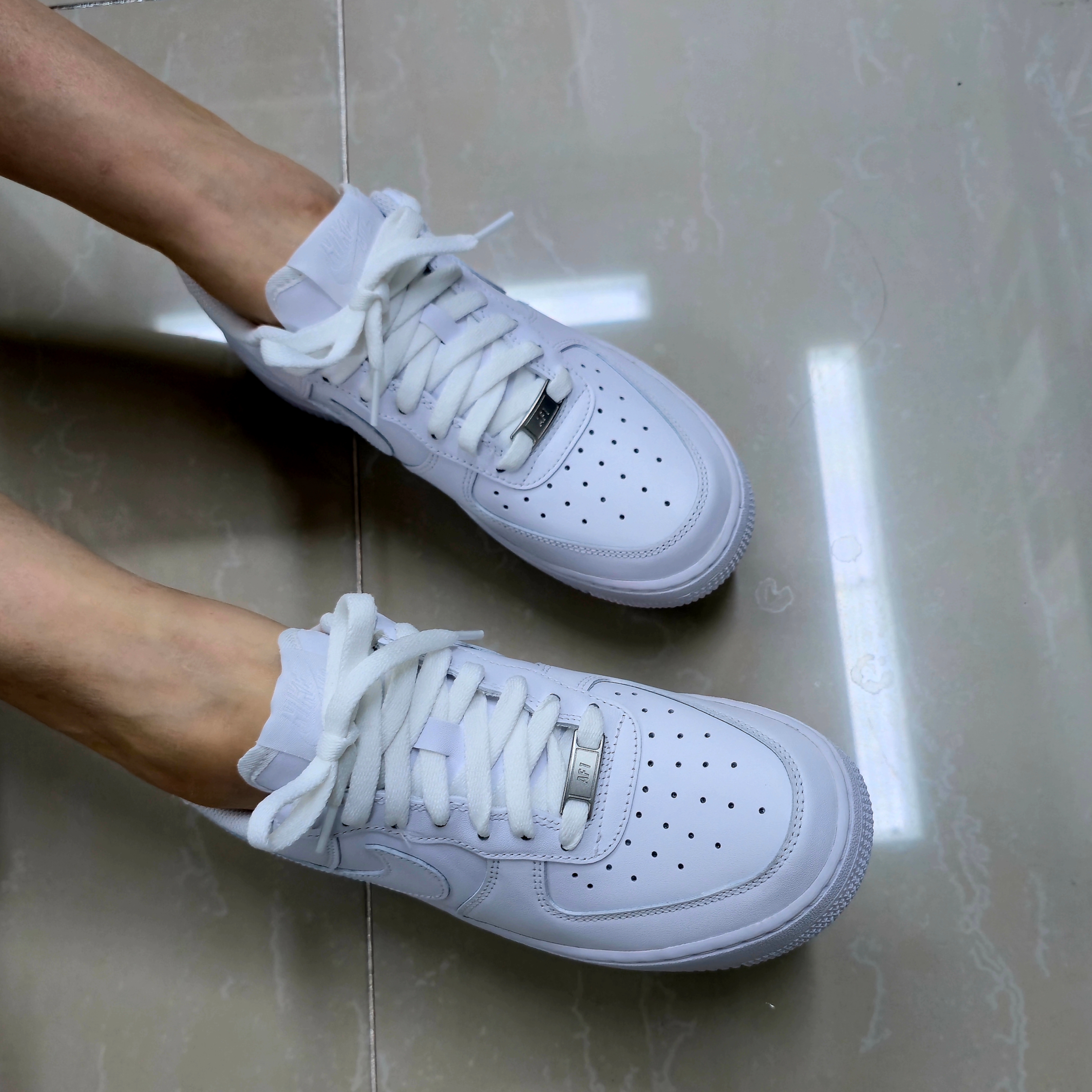 Nike Air Force 1 '07 Low White 착용 스타일