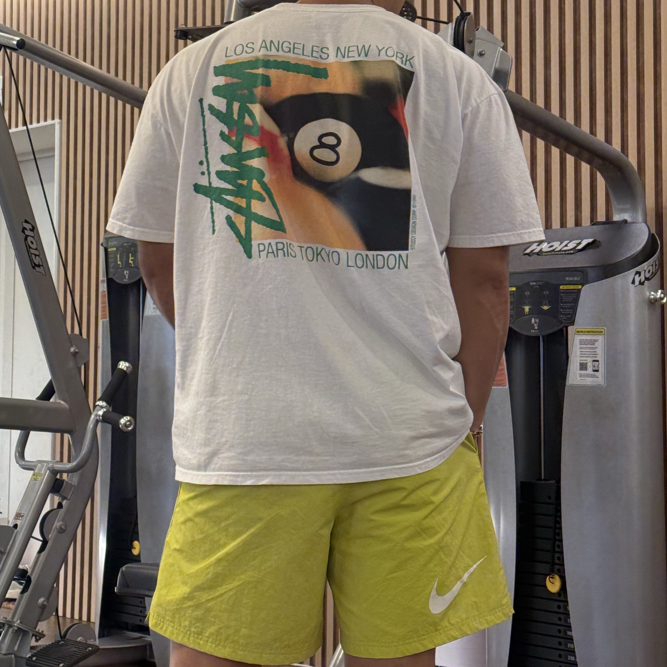 Stussy Billiards T-Shirt White, Nike x Stussy Shorts High Voltage (FJ9167-344) 착용 스타일