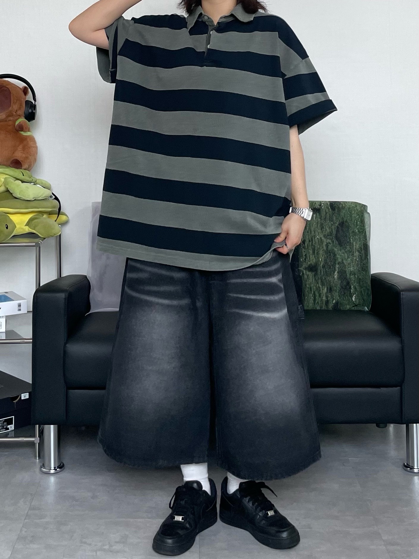 (W) Nike Air Force 1 '07 Low Triple Black, Stussy Small Stock Crew Socks White (3 Pack) 착용 스타일 - 6