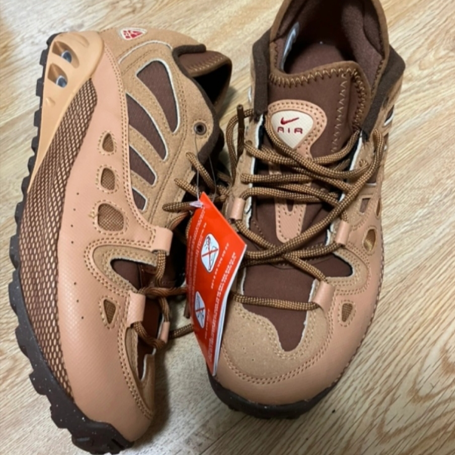 Nike ACG Air Exploraid Flax Cacao Wow 착용 스타일