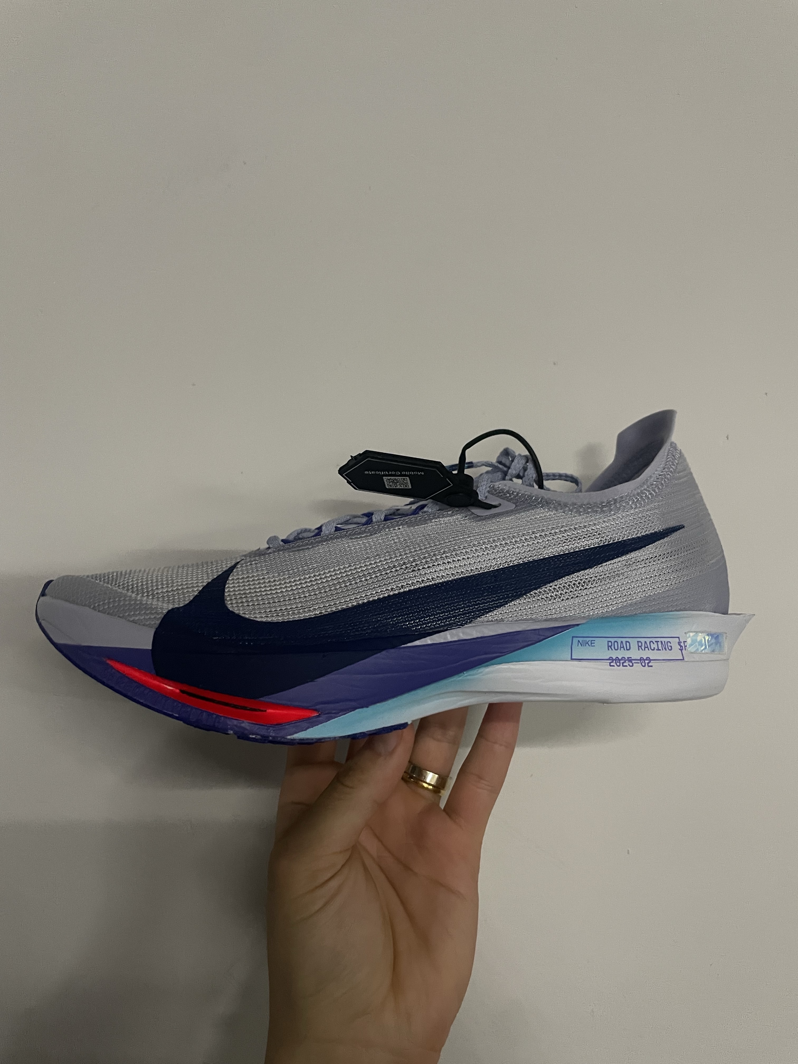 Nike ZoomX Streakfly 2 Ghost Persian Violet 착용 스타일 - 1
