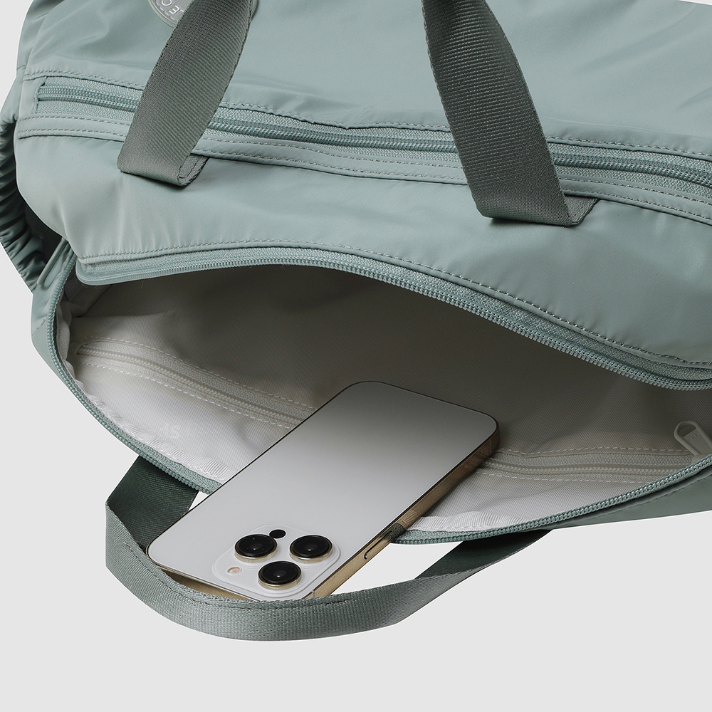 르꼬끄 스포르티브 여성 스포츠 더플백 M - 카키(QQ322WBG72)(le coq sportif Women’s Sports Duffle Bag M White Khaki) - 5