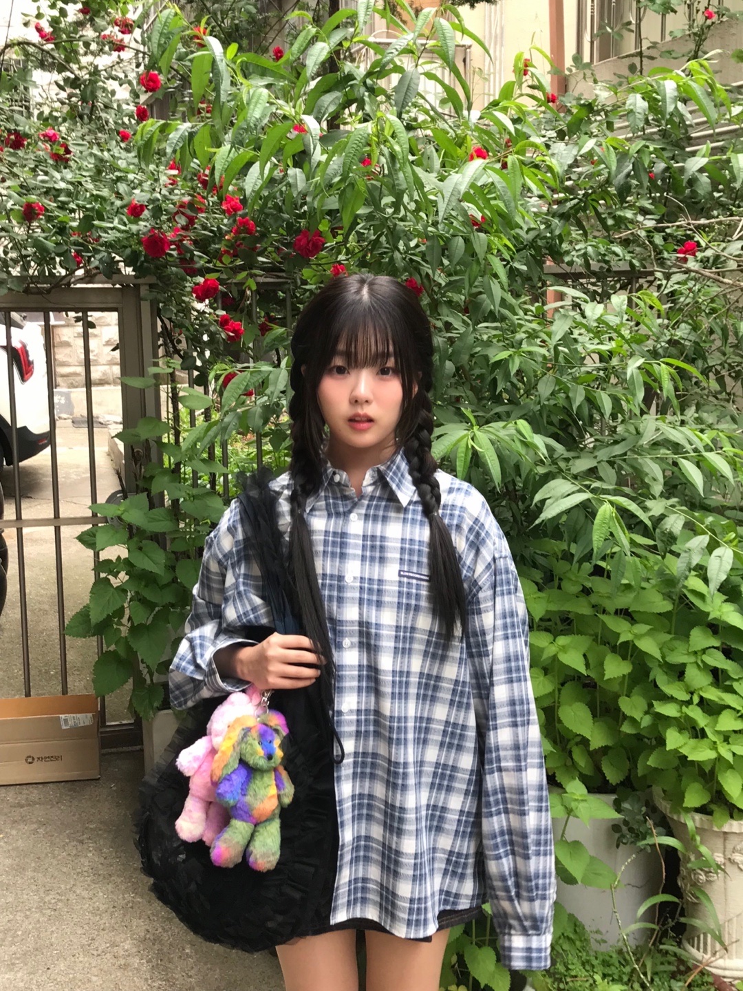 SLOW RECORD HOUSE Seersucker Oversized Check Shirts Blue 착용 스타일 - 1