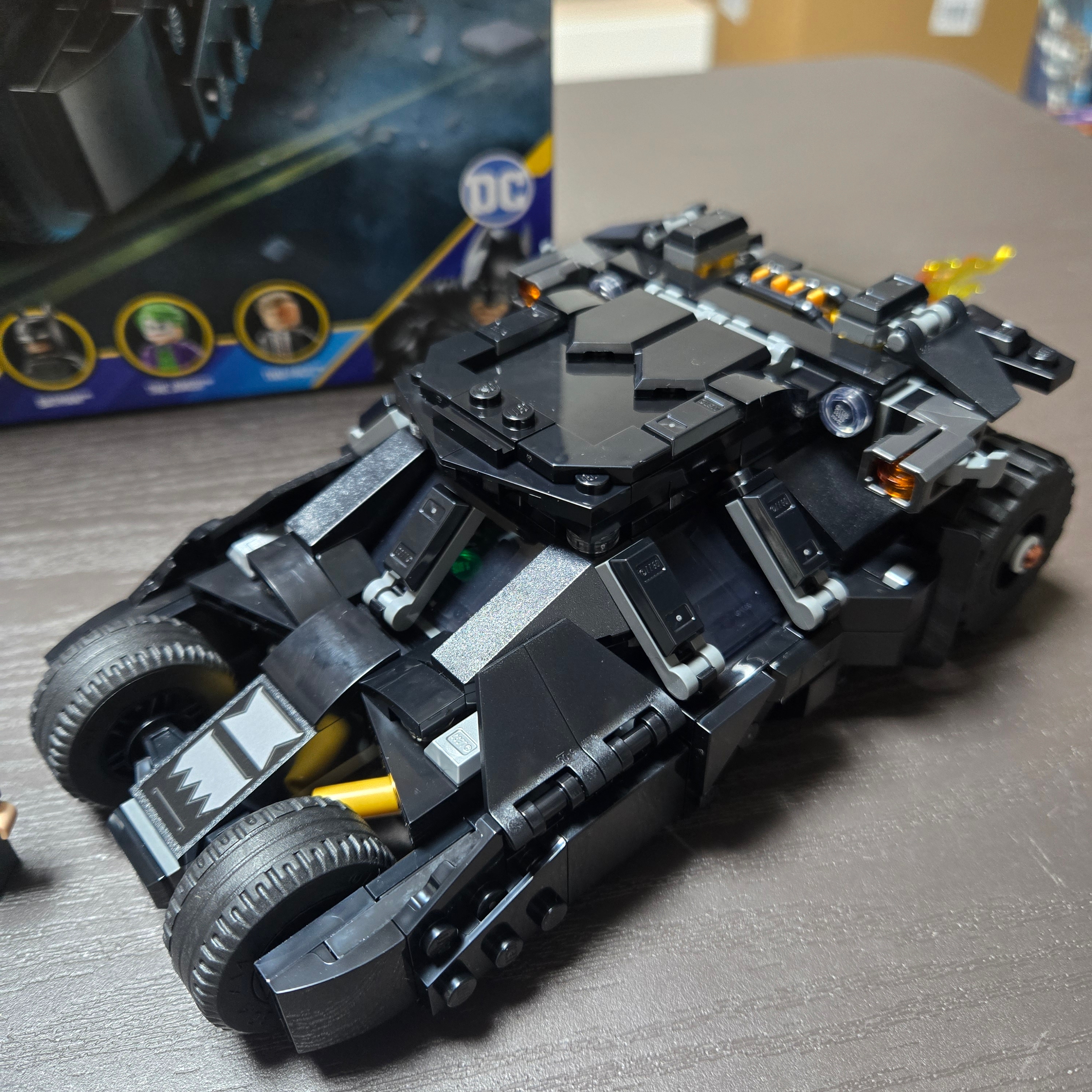 Lego Batman Tumbler vs. Two-Face & The Joker 착용 스타일 - 2