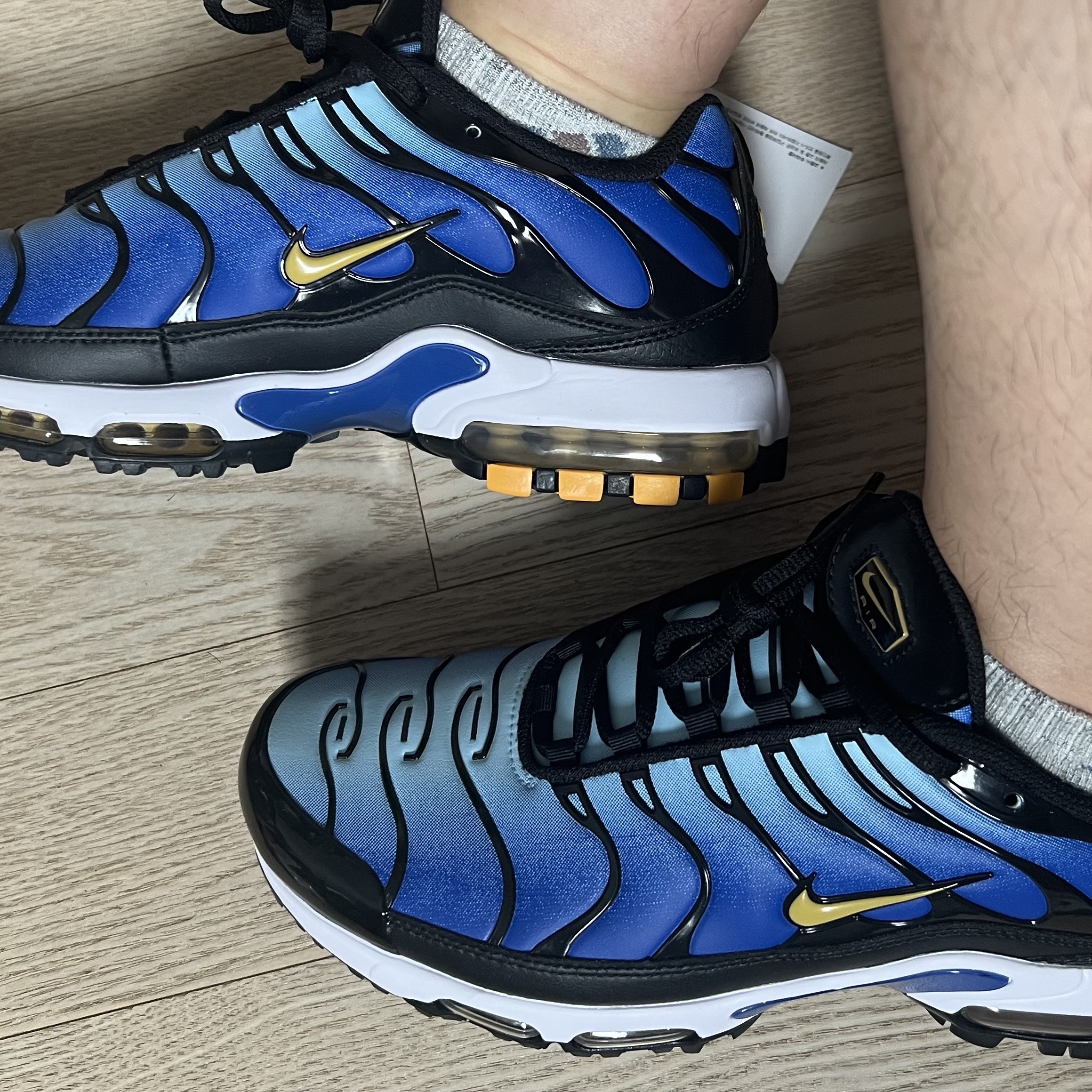 Nike Air Max Plus Golf Hyper Blue Sky Blue 착용 스타일 - 3