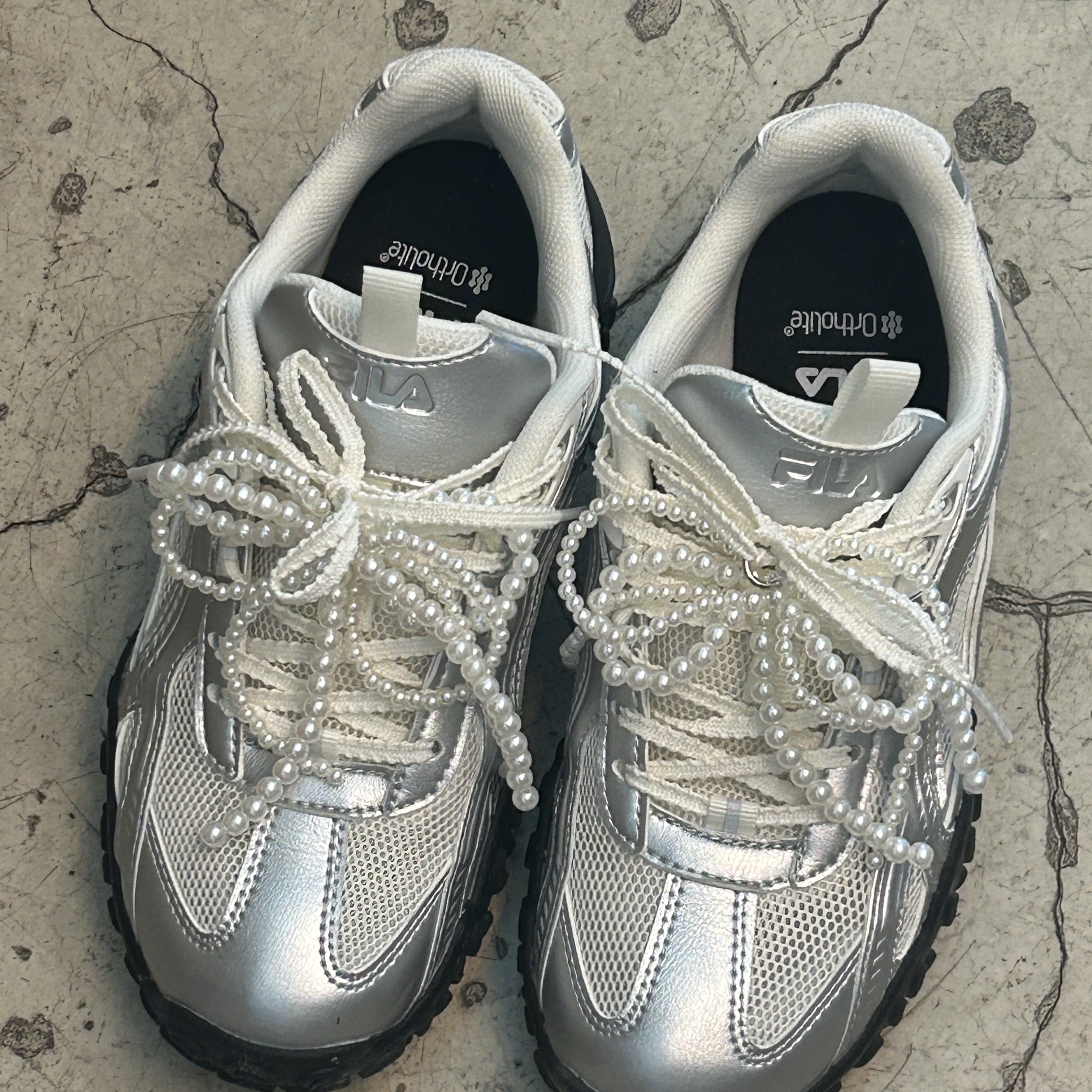 Fila Echappe MS Silver Moon 착용 스타일