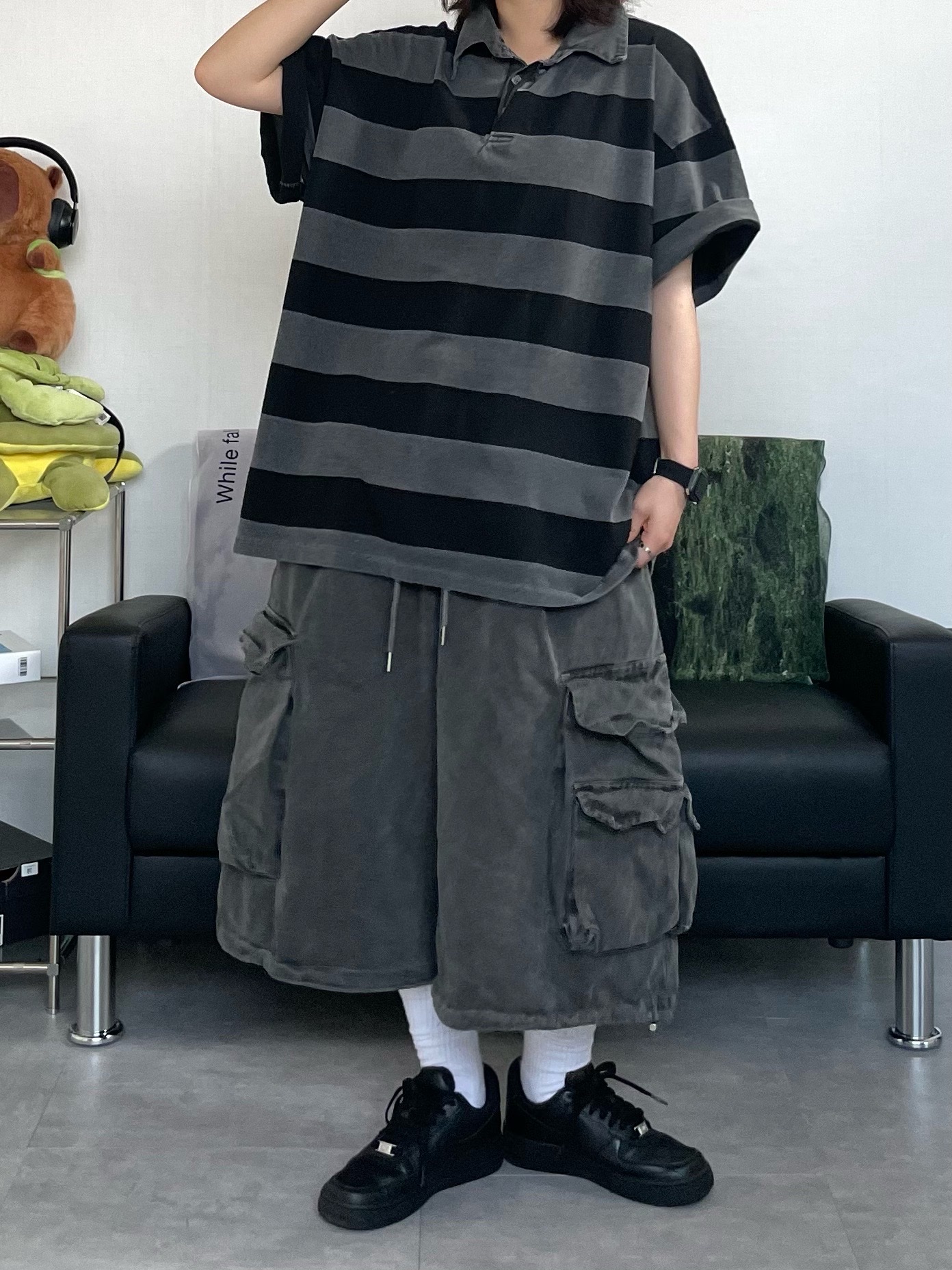 (W) Nike Air Force 1 '07 Low Triple Black, Stussy Small Stock Crew Socks White (3 Pack) 착용 스타일 - 3