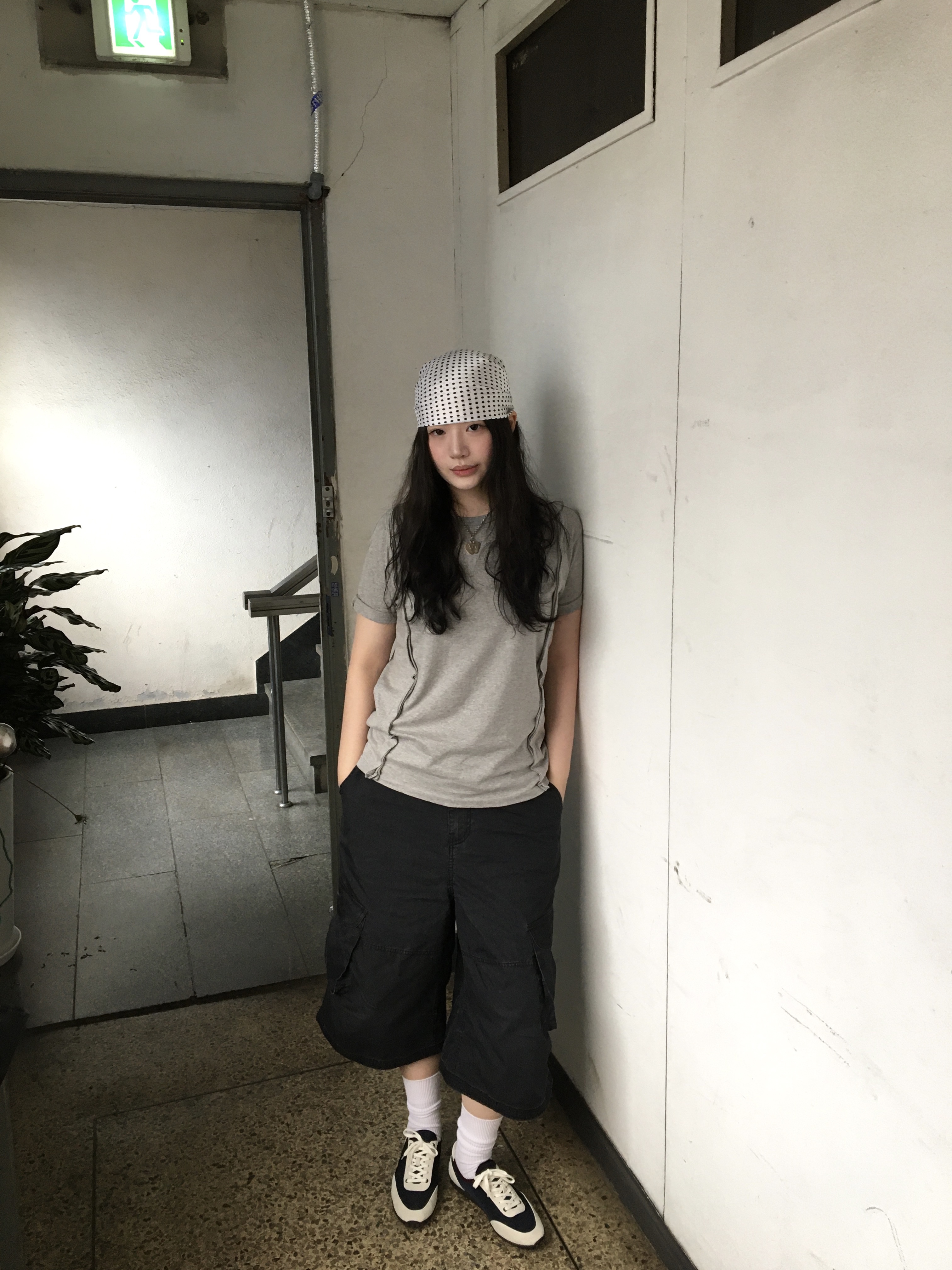 Karactor Fiddlehead Half T-Shirts Melange Gray 착용 스타일 - 1