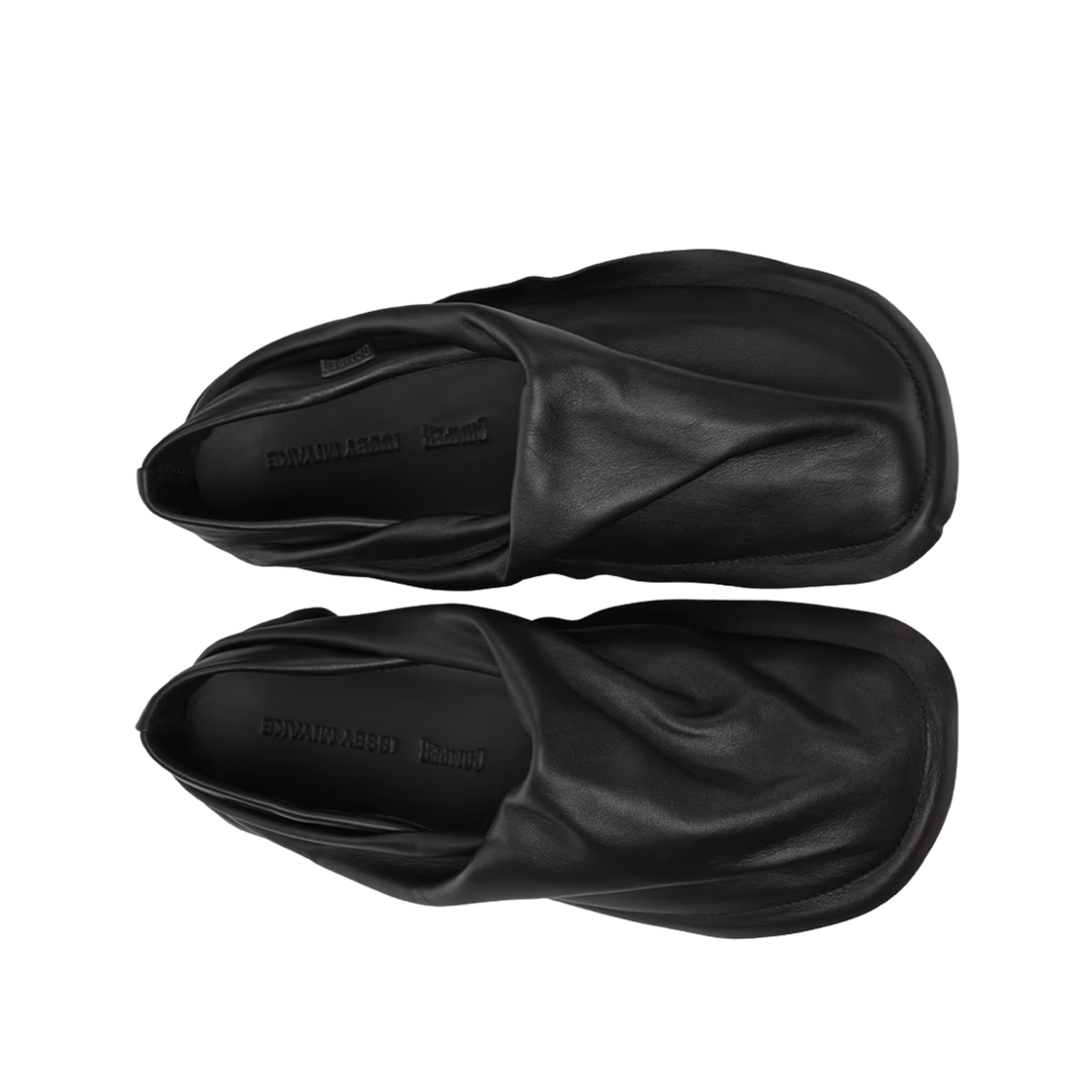 (W) 캠퍼 x 이세이 미야케 페우 폼 슬립 온 블랙((W) Camper x Issey Miyake Peu Form Slip On Black) - 2