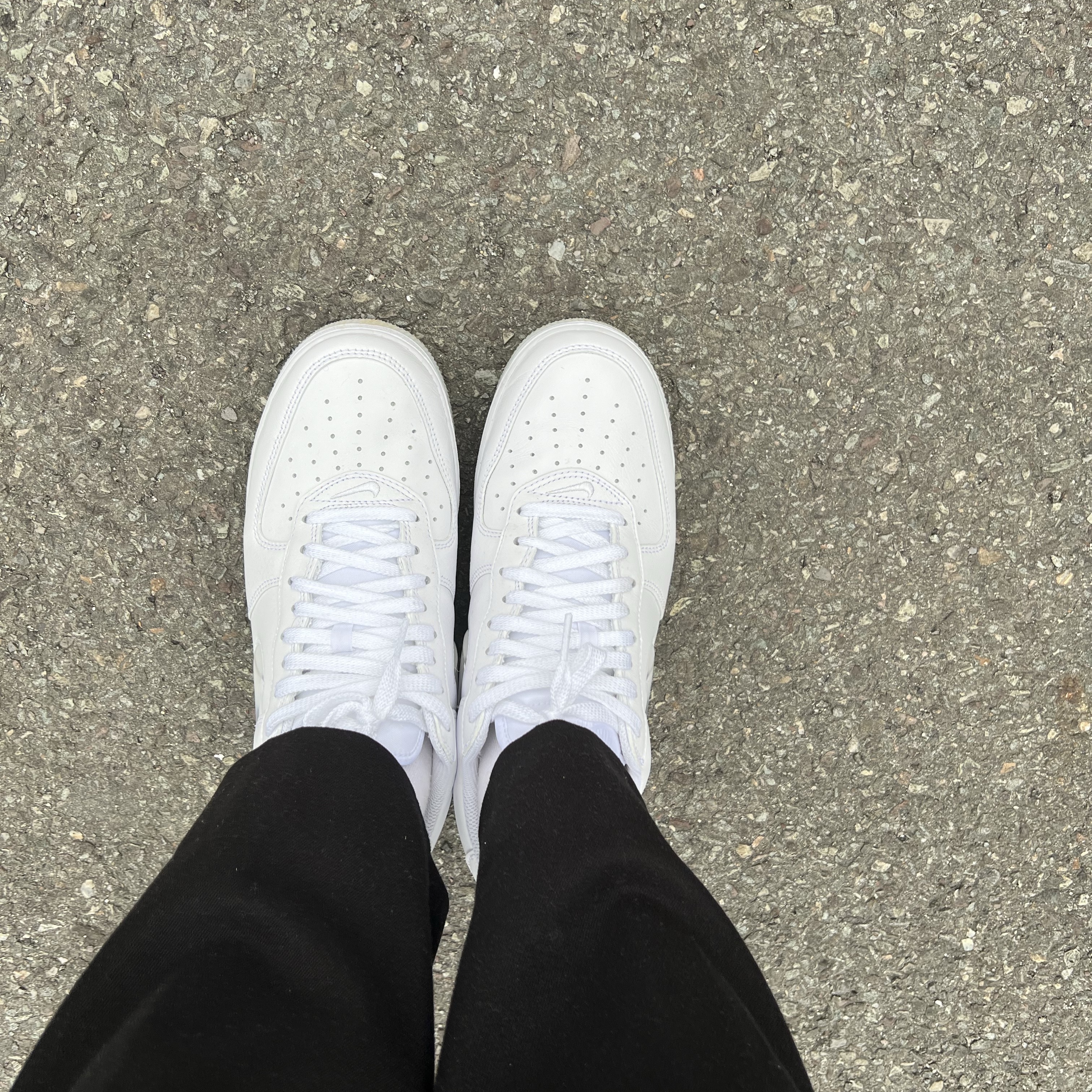 Nike Air Force 1 Low Color of The Month White Jewel 착용 스타일