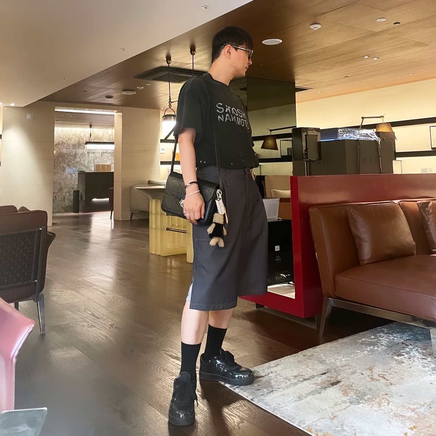 Wooyoungmi Denim Like Shorts Navy - 25SS, Monamhee x STU Coco Brown 착용 스타일 - 2