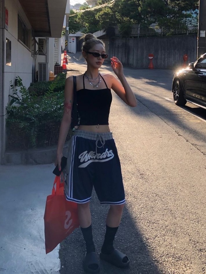 Supreme Ultrasuede Mesh Short Navy - 24SS, LEHA Loe Backless Strap Knit Top Black 착용 스타일