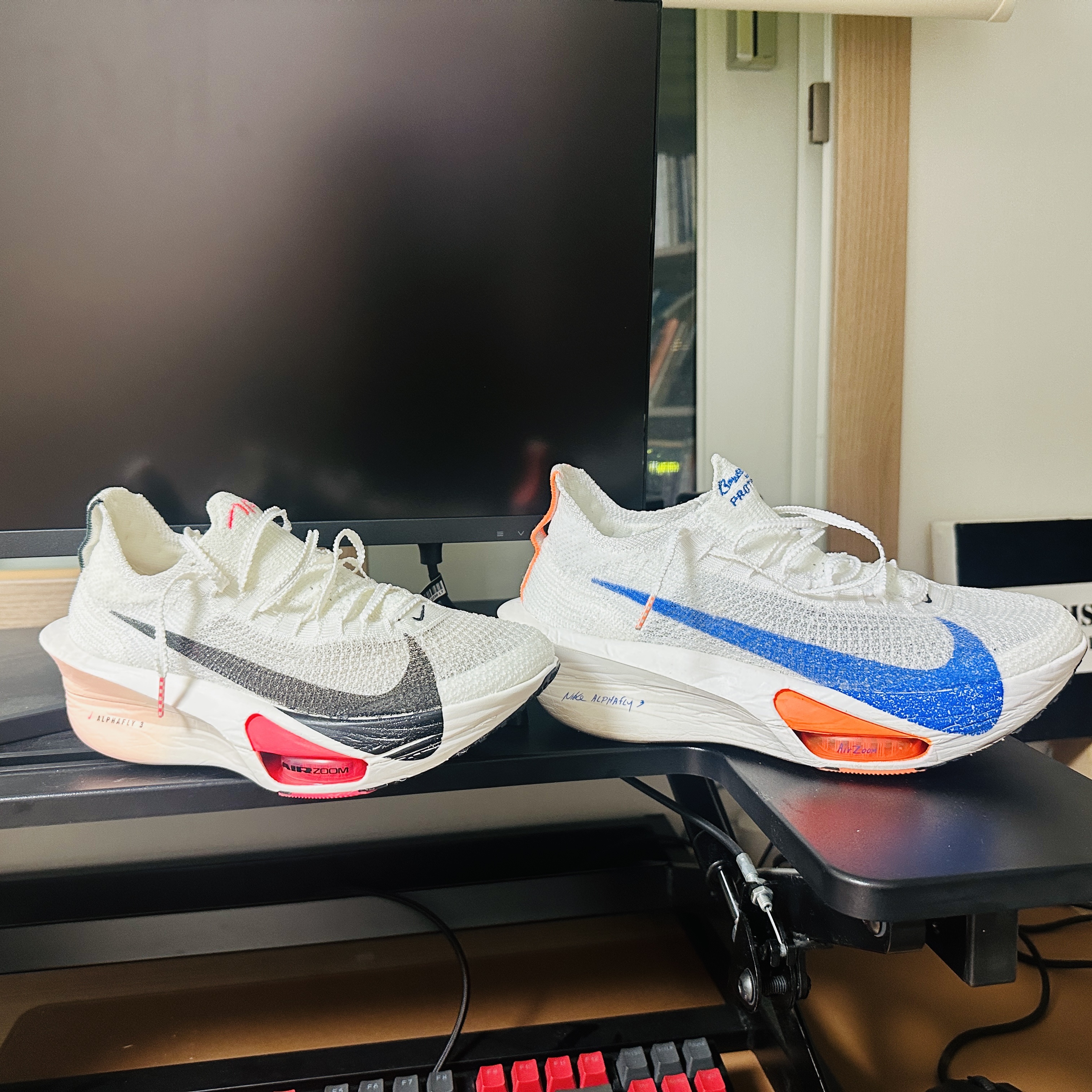 (W) Nike Air Zoom Alphafly Next% 3 Sail Crimson Tint, Nike Air Zoom Alphafly Next% 3 Blueprint 착용 스타일