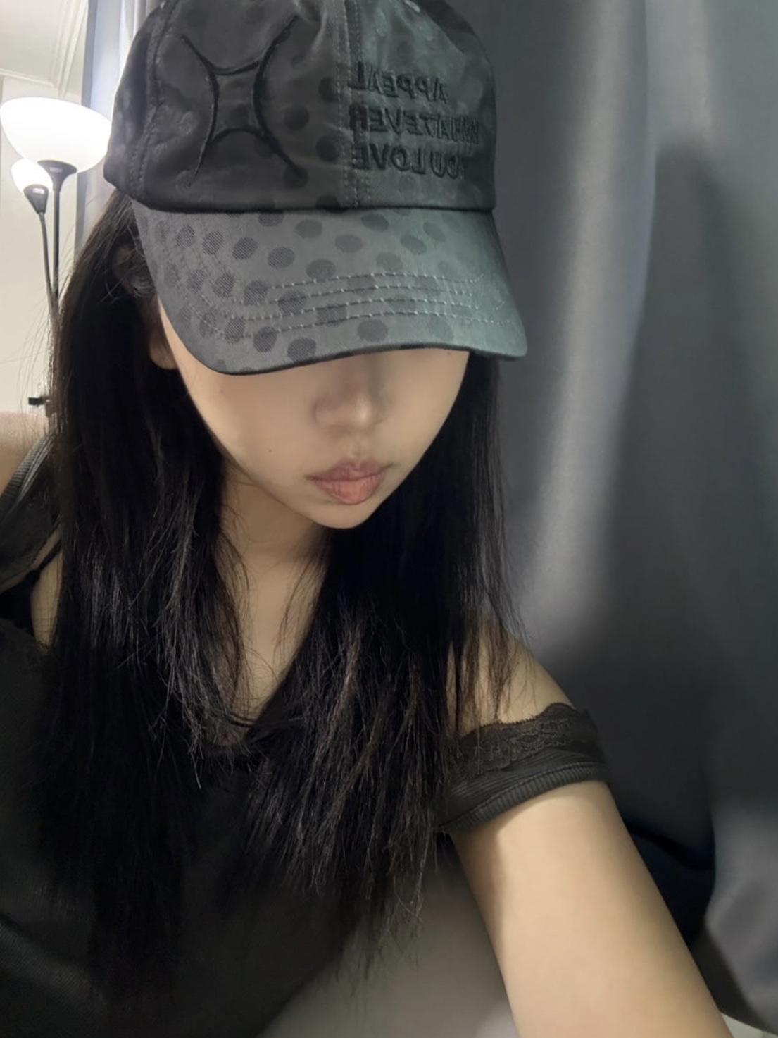 For Appeal Love Ball Cap Dot Charcoal 착용 스타일