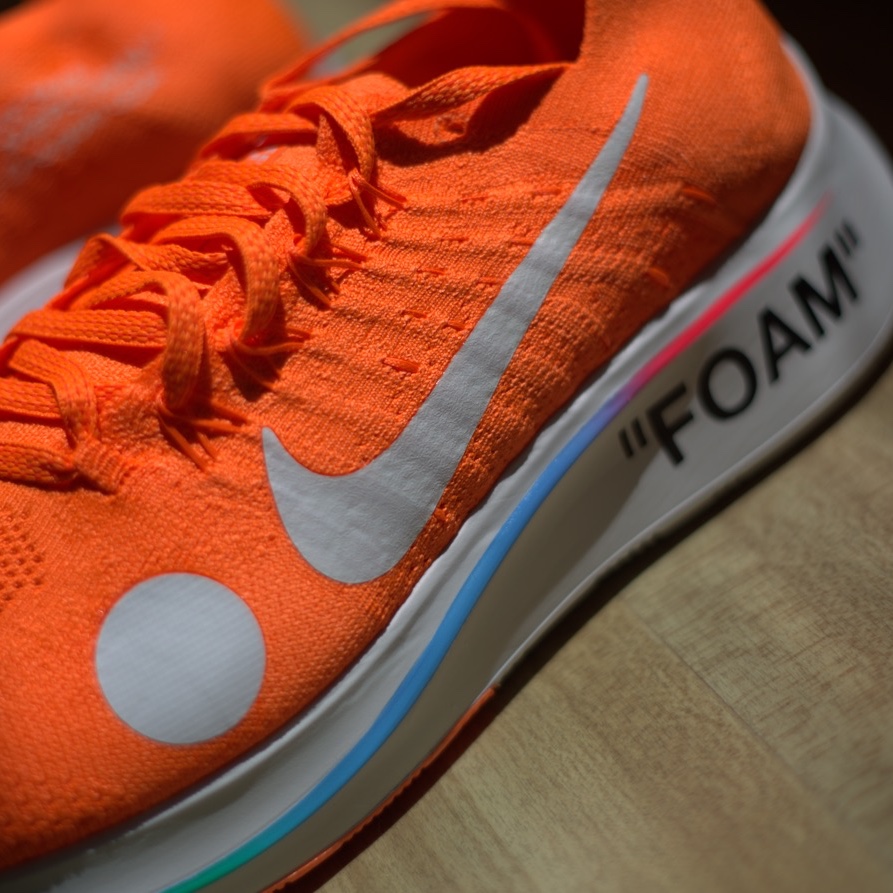 Nike x Off-White Zoom Fly Mercurial Total Orange 착용 스타일