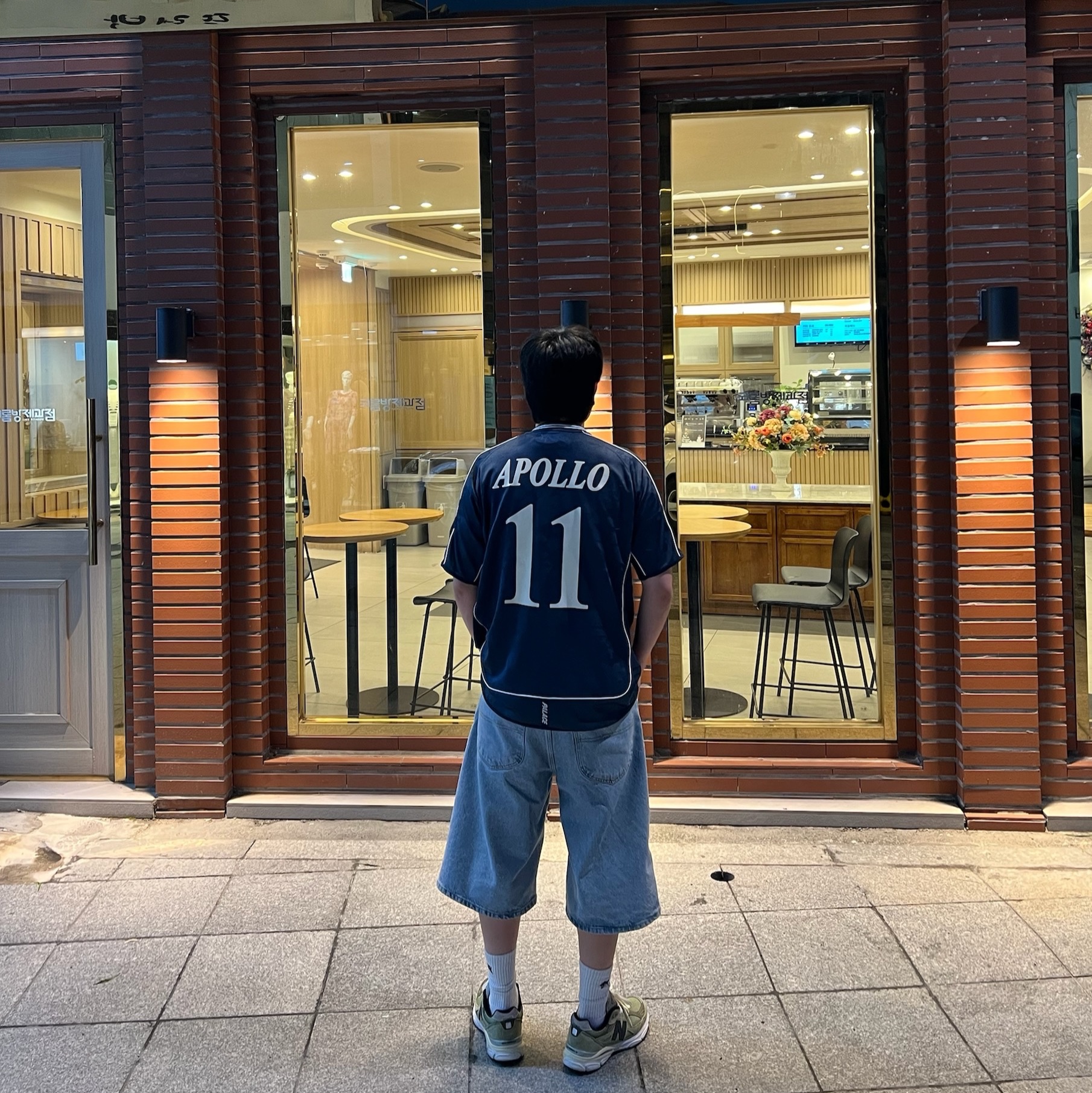 Palace Legends Shirt Navy - 22FW, New Balance x JJJJound 990v3 Olive 착용 스타일 - 2