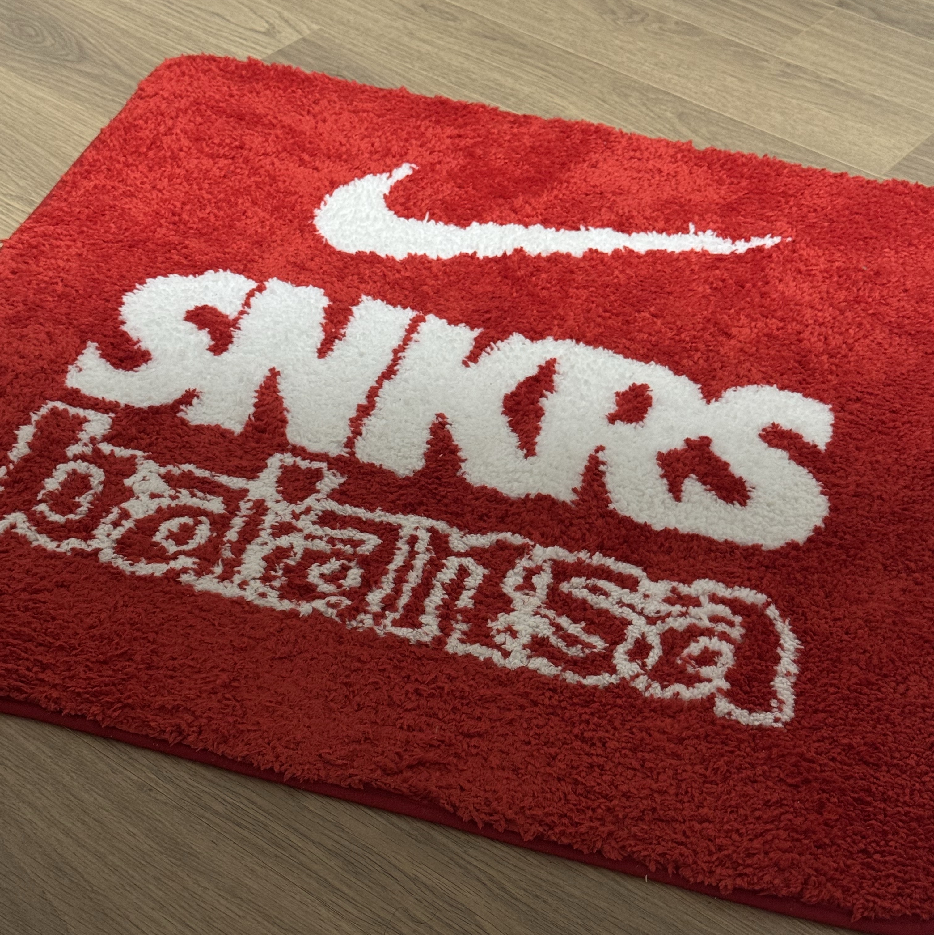 Nike x Balansa SNKRS Rug Mat Red 착용 스타일