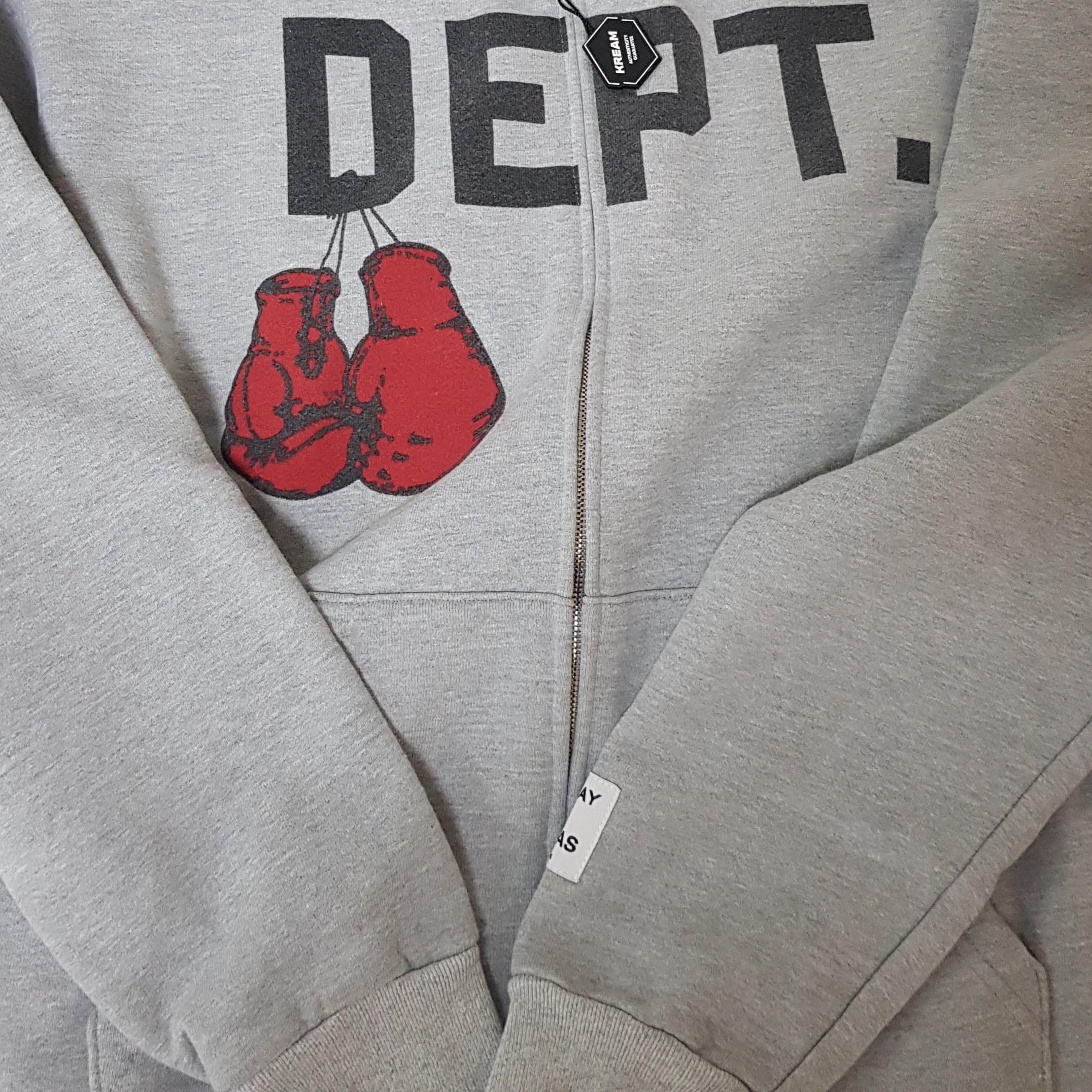 Gallery Dept. Boxing Merch Zip Hoodie Heather Grey 착용 스타일 - 1